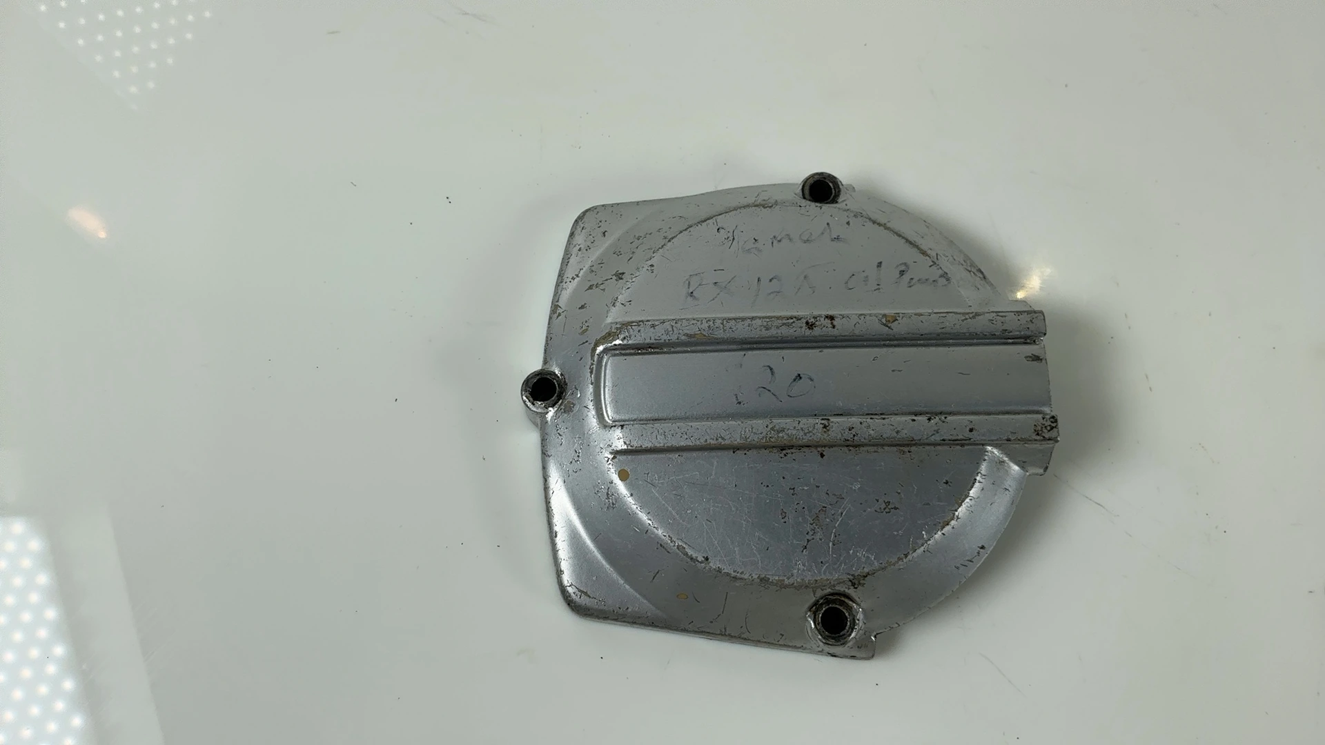 Yamaha RX125 RX100 125cc Oil Pump Cover 1981-1988 OEM 1V1-15416-00 - Image 2