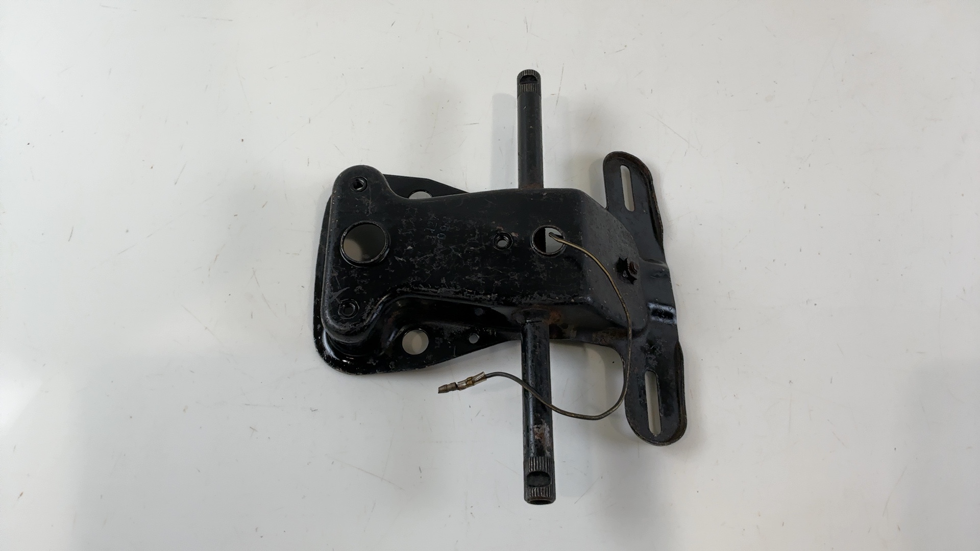 Kawasaki Z750E KZ750E 750cc Rear Taillight Mount Bracket 1980-82 OEM 11034-1753