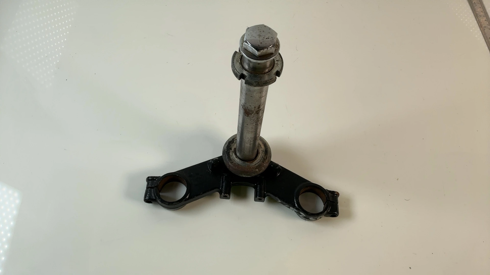 Kawasaki ZZR250 EX250H 250cc Lower Triple Tree Clamp 1990-2007 OEM 44037-1249