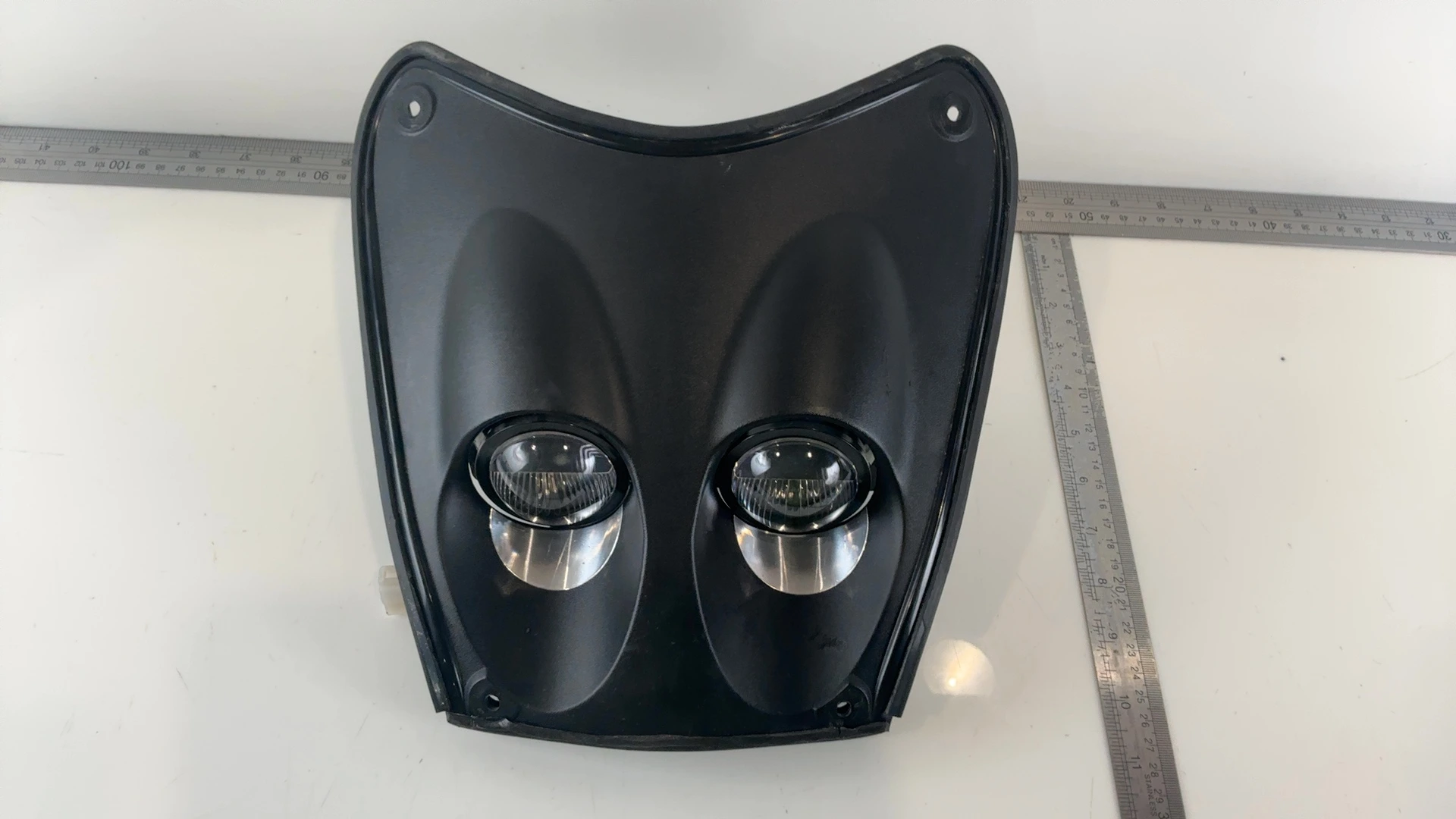 Suzuki UX Zillion UX50WX 50cc Headlight Cover Fairing Mask 1999-2002 35143-22F00 - Image 3