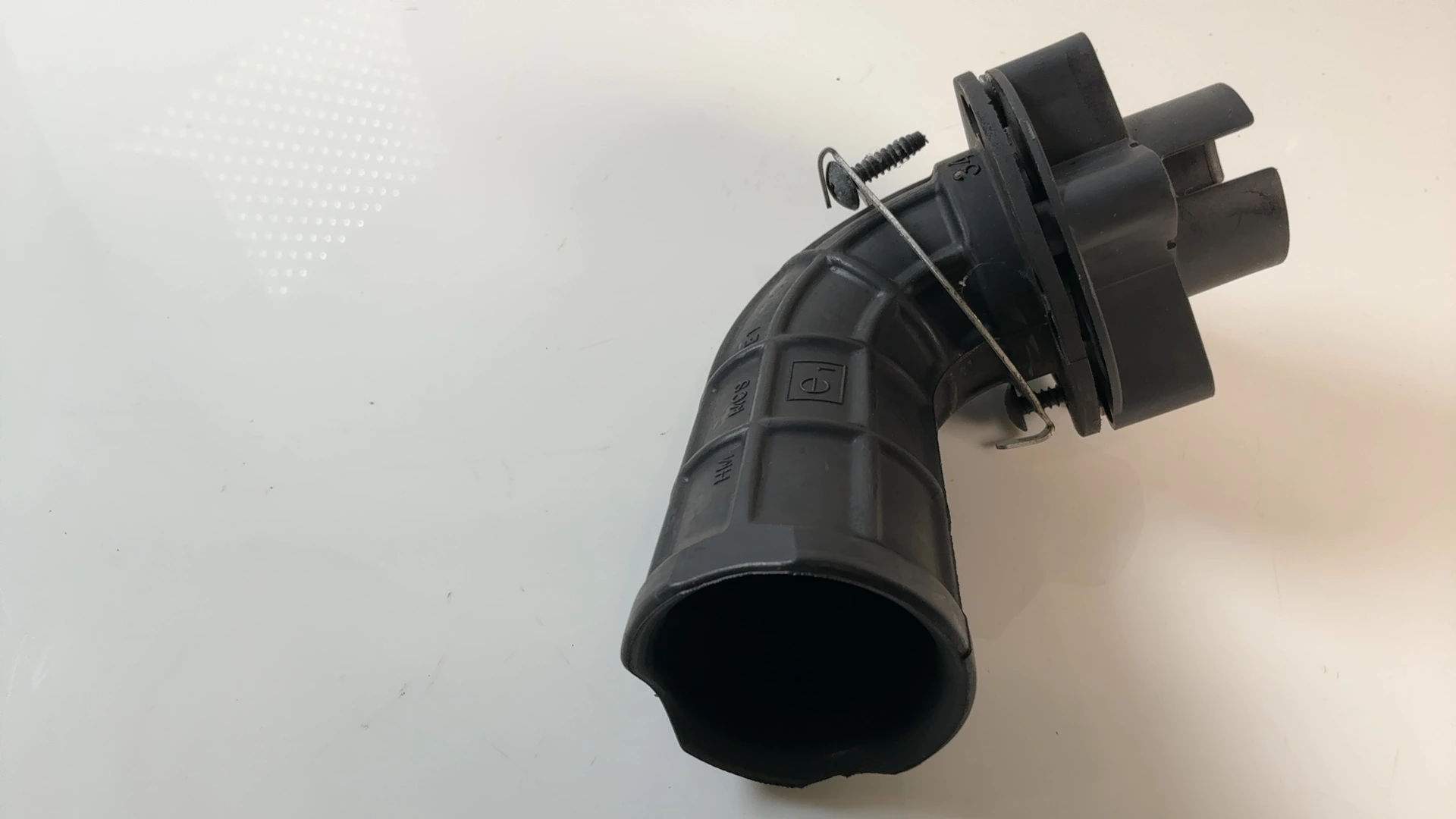 Honda ST1300 Pan European 1300 Air Intake Duct Tube 2002-2018 OEM 17226-MCS-G00 - Image 6