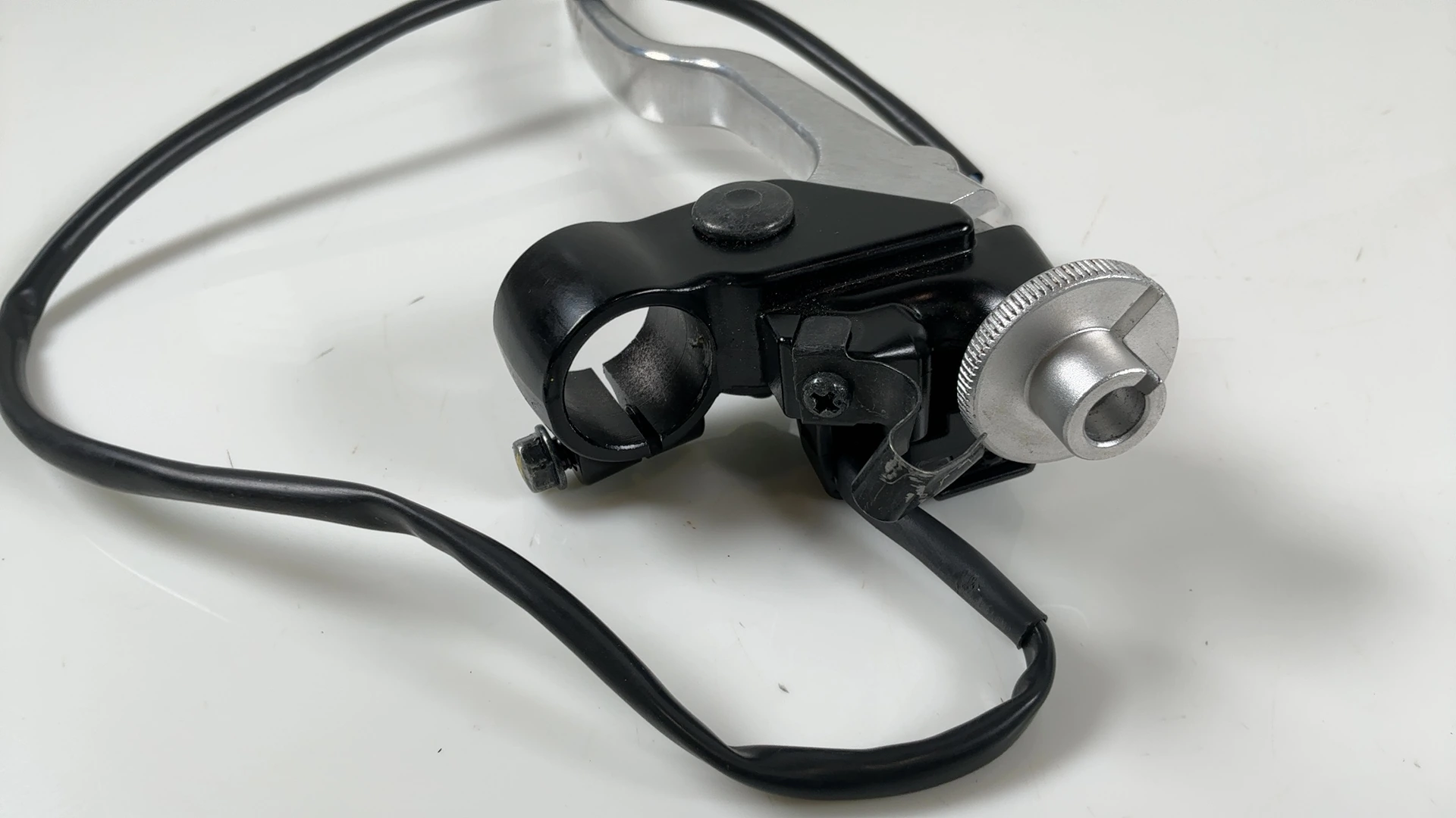 Aprilia Tuono 660 Factory 660 CC Clutch Lever Yoke 2021-2026 OEM 2B003553 - Image 6