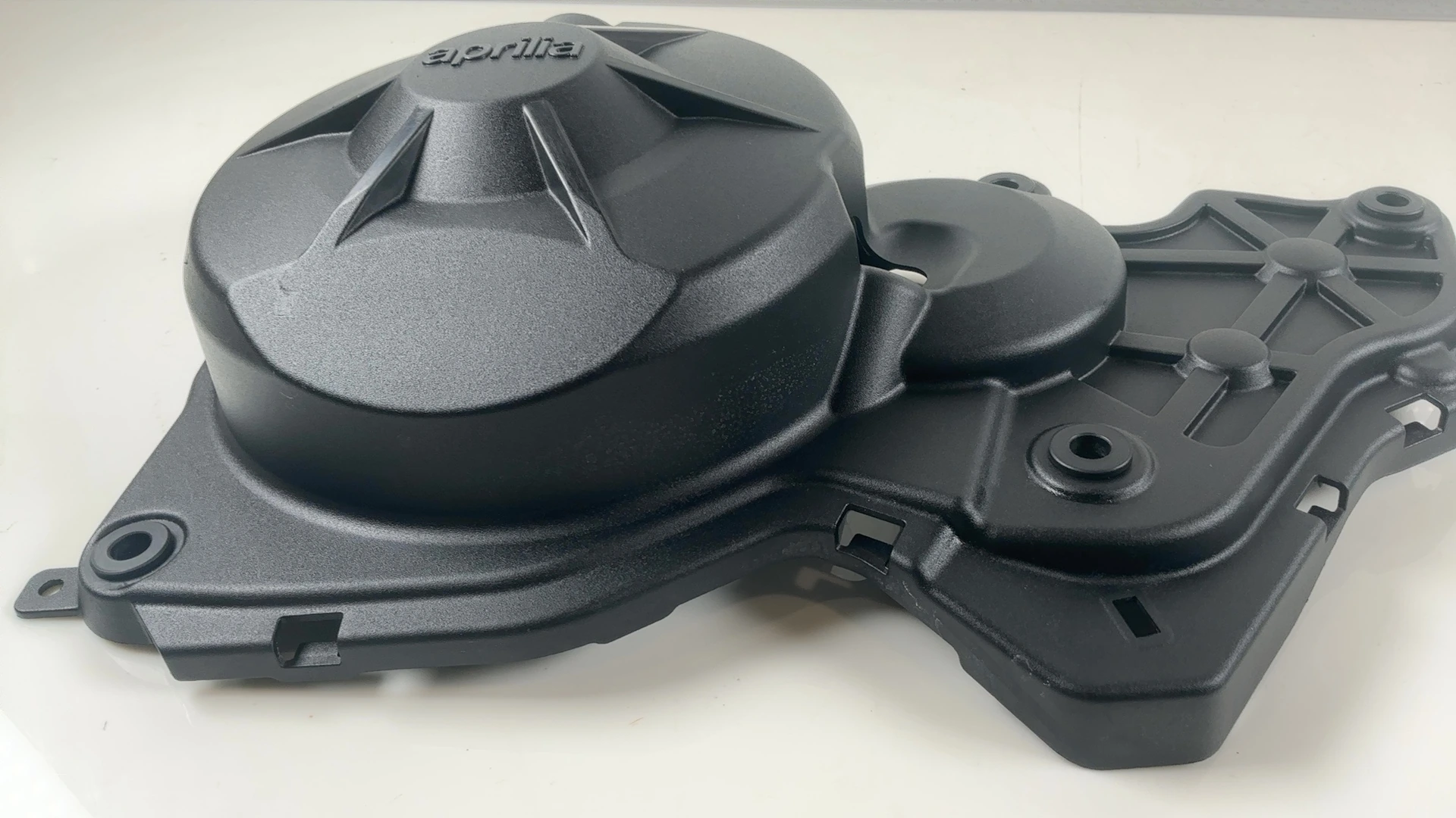 Aprilia RSV4 Tuono V4 1100 Clutch Protector Cover 2025 2026 OEM 1A025736 - Image 5