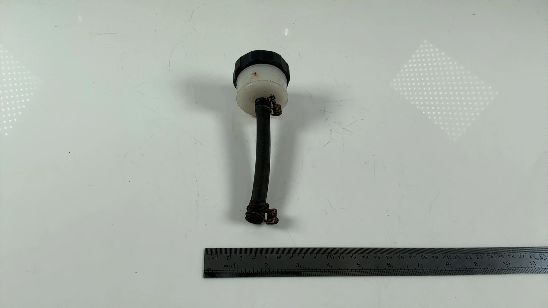 Suzuki GS550 GS550E GS550L 550cc Rear Brake Reservoir 1977-1982 OEM 69740-470V0 - Image 5