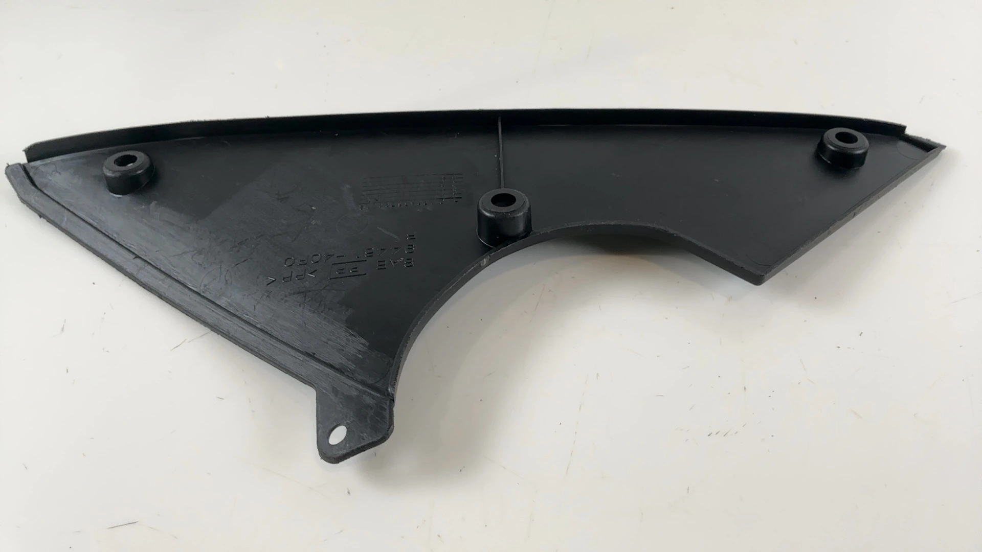 Suzuki GSXR 1000 K1 K2 1000cc Right Fairing Infill Panel 2001-02 OEM 94461-40F0 - Image 3
