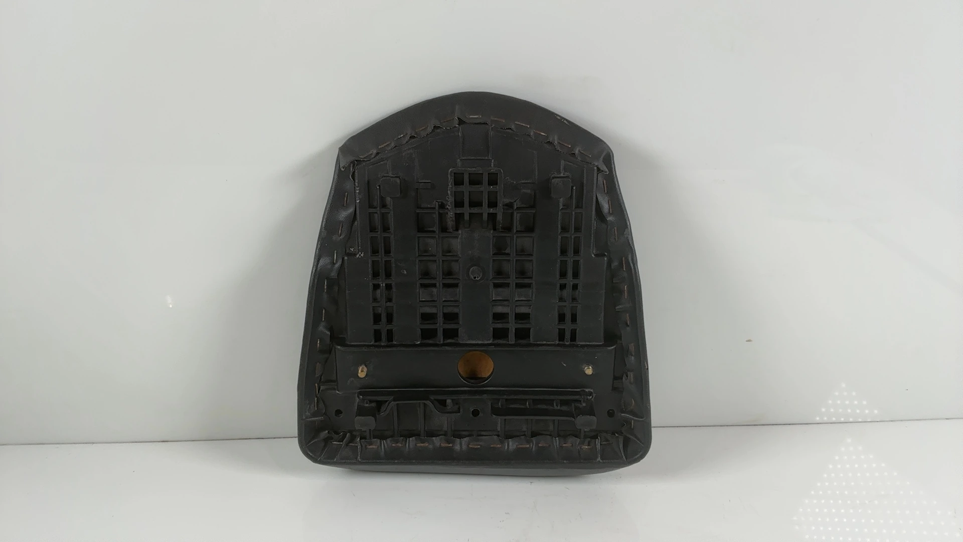 Hyosung GT650 Comet GT650R 650cc Rear Passenger Seat 2007 2008 OEM 45200H99700 - Image 2