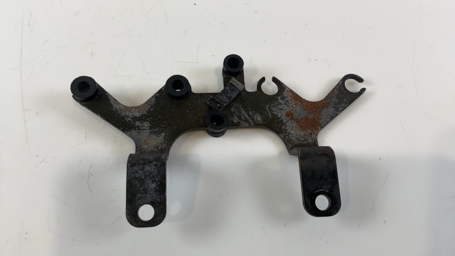 Suzuki GS125 GS125X 125cc Speedo Meter Bracket 1982-1991 OEM 34950-05371 - Image 3