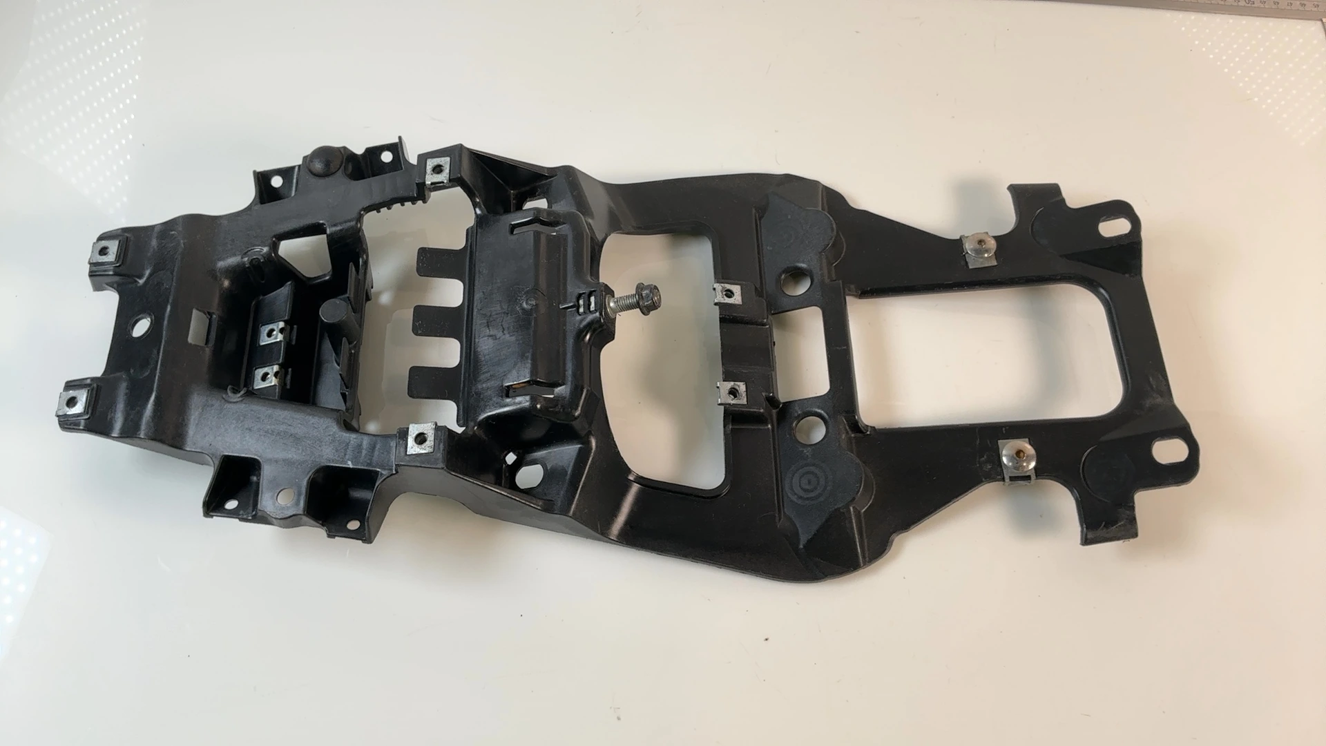 Yamaha MT125 RE29 125cc Rear Undertail Subframe Fender 2014-2017 OEM 5D7-F177A