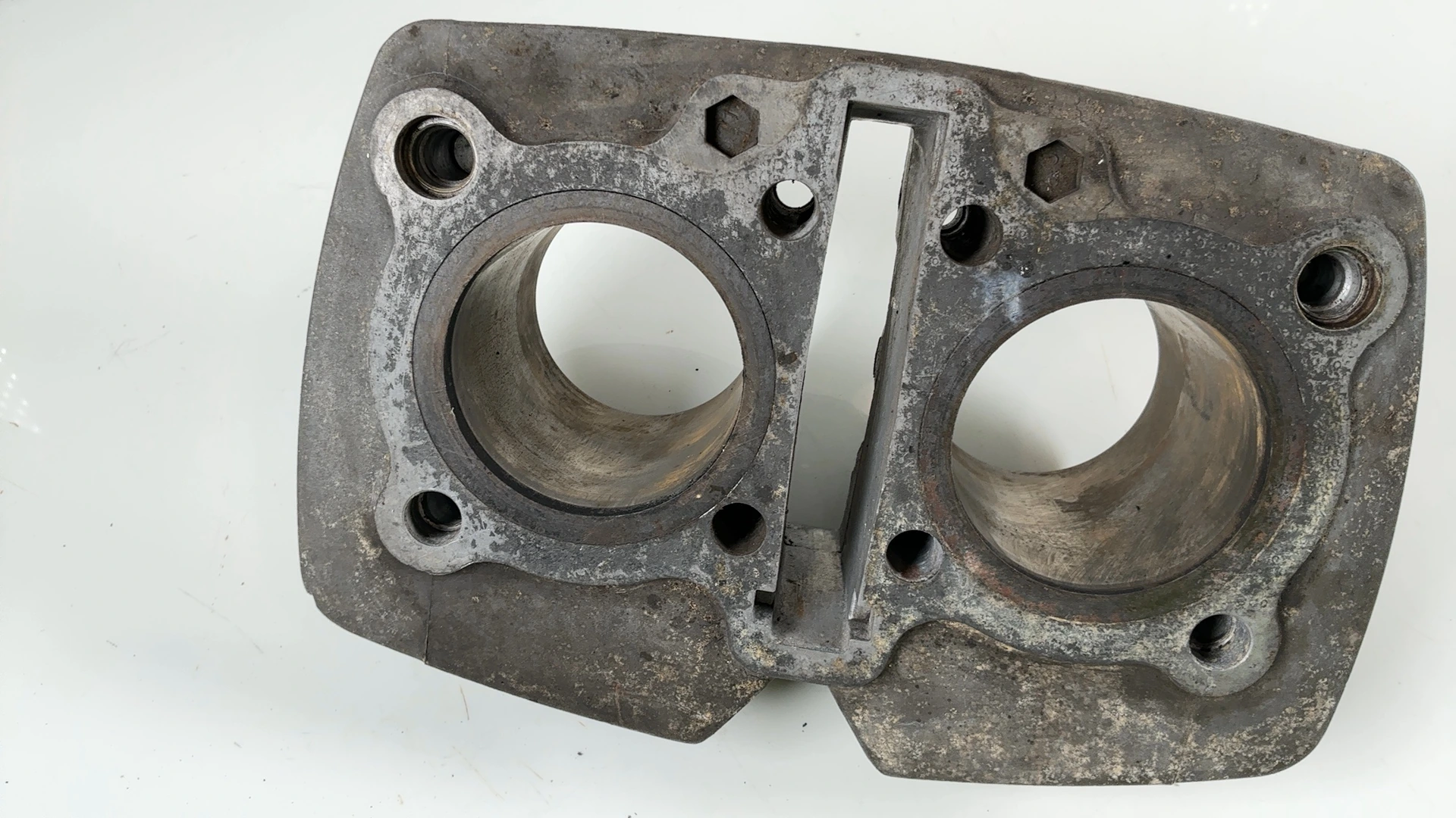 Honda Hawk CB400T 400cc Cylinder Barrel Jugs 1978-1981 OEM 12100-447-000 - Image 2