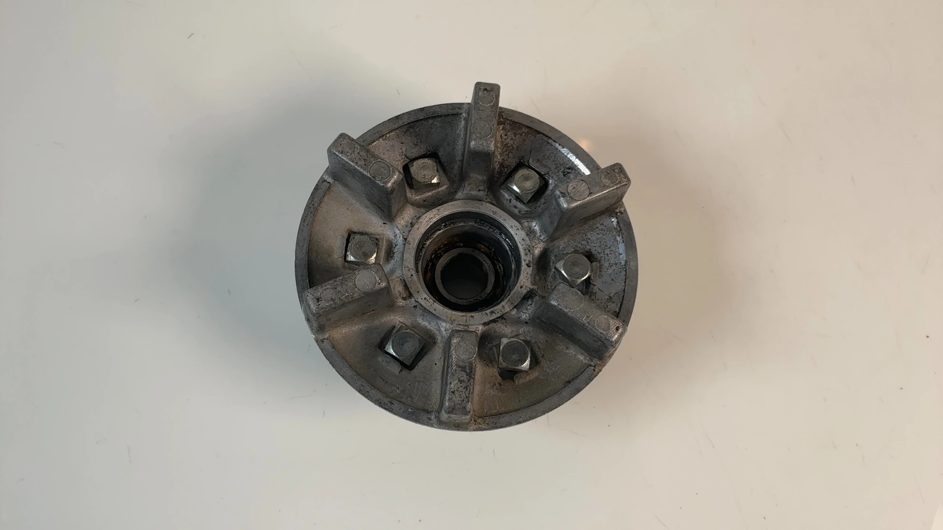 Kawasaki KZ250 CSR LTD 250cc Rear Sprocket Hub Carrier 1980 1983 OEM 42033-1029 - Image 2