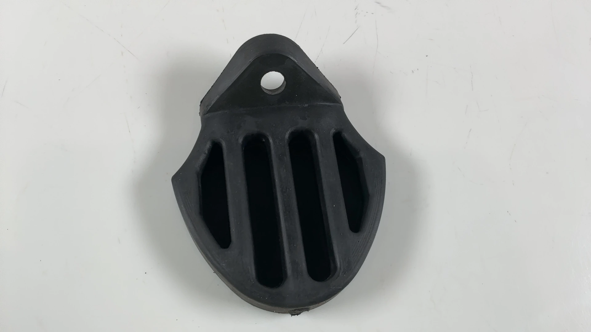 Peugeot XR6 50cc Fuel Petrol Tank Rubber Mount Buffer Cushion 2003-08 OEM 755957