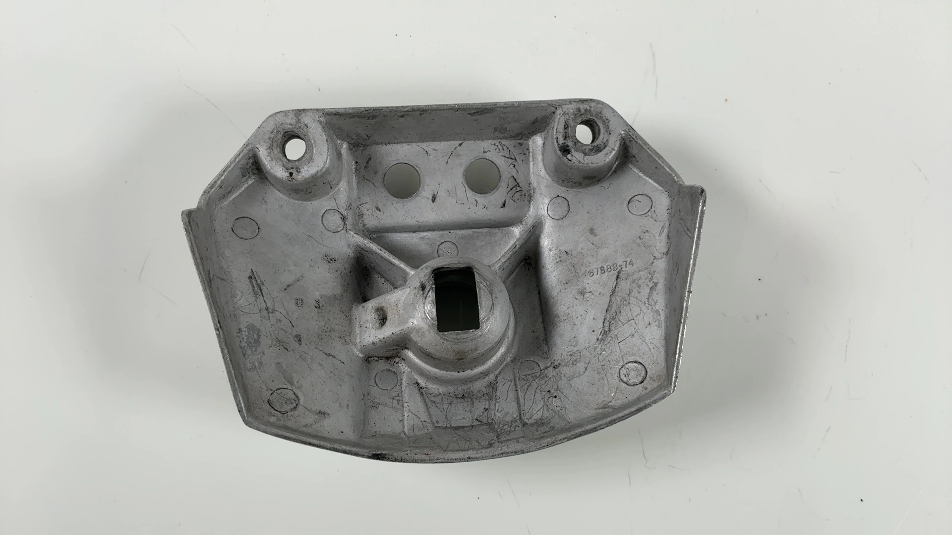 Harley-Davidson Sportster Shovelhead Headlight Bracket Cover 1974–1985 67888-74 - Image 4