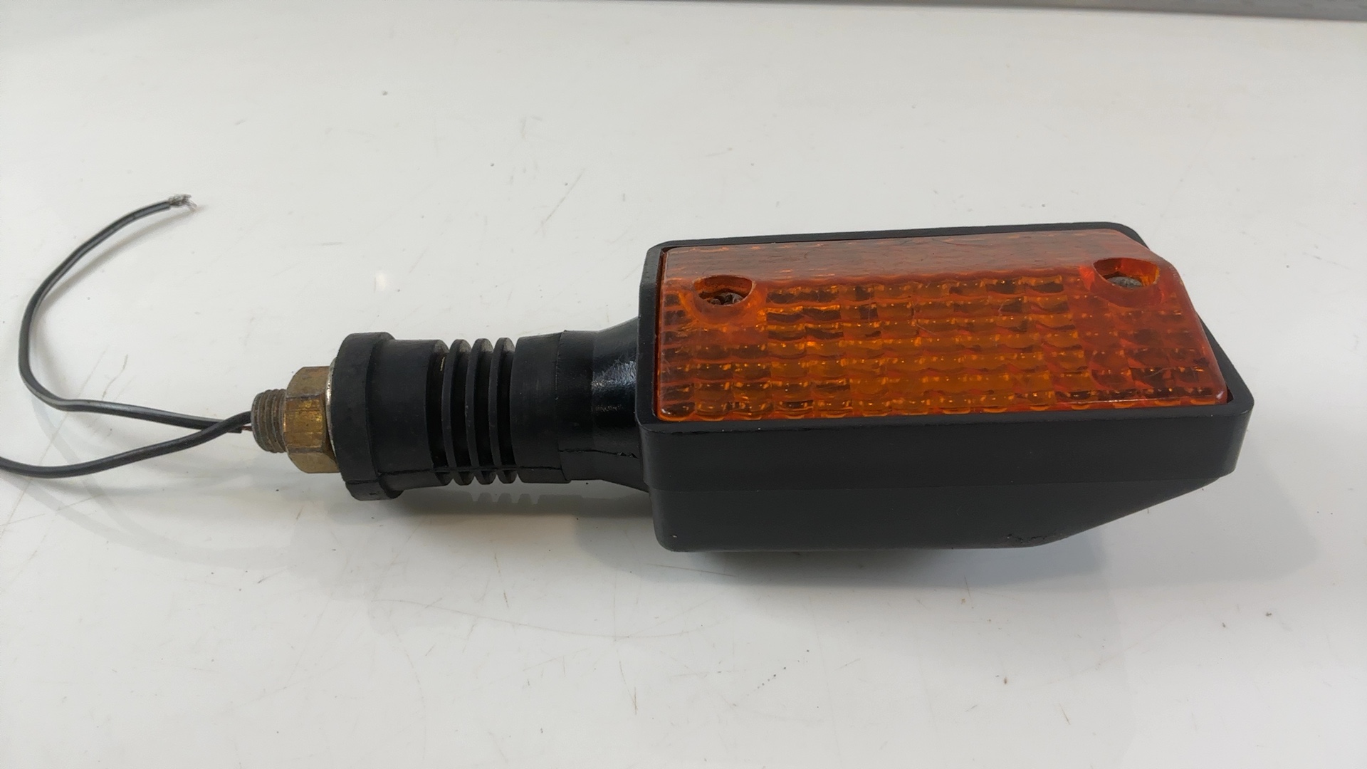 Yamaha DT125R DT125 125cc Rear Turn Signal 1985 1986 1987 OEM 5Y3-83310-21 - Image 5