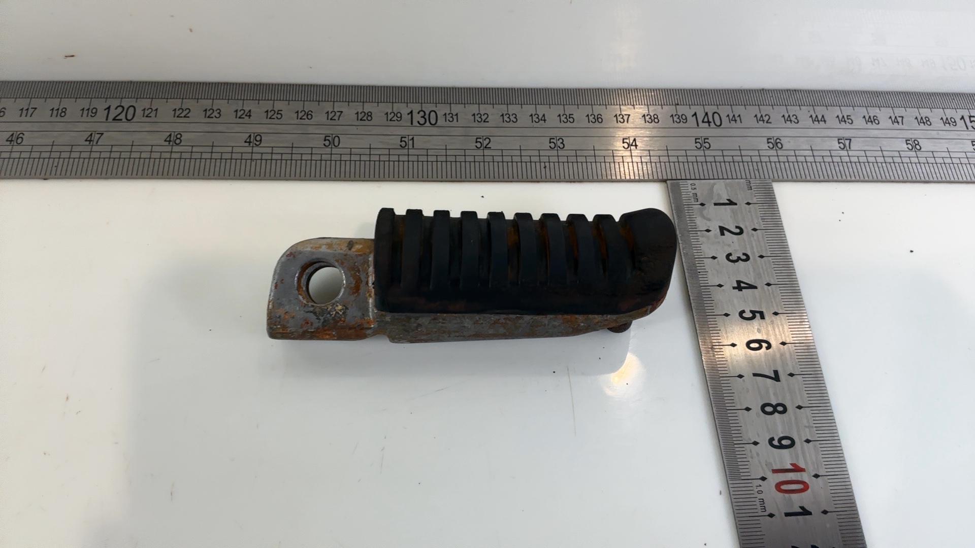 Kawasaki Ninja ZX9R ZX900 900cc Front Left Foot Rest Peg 1999-03 OEM 34028-1428 - Image 4