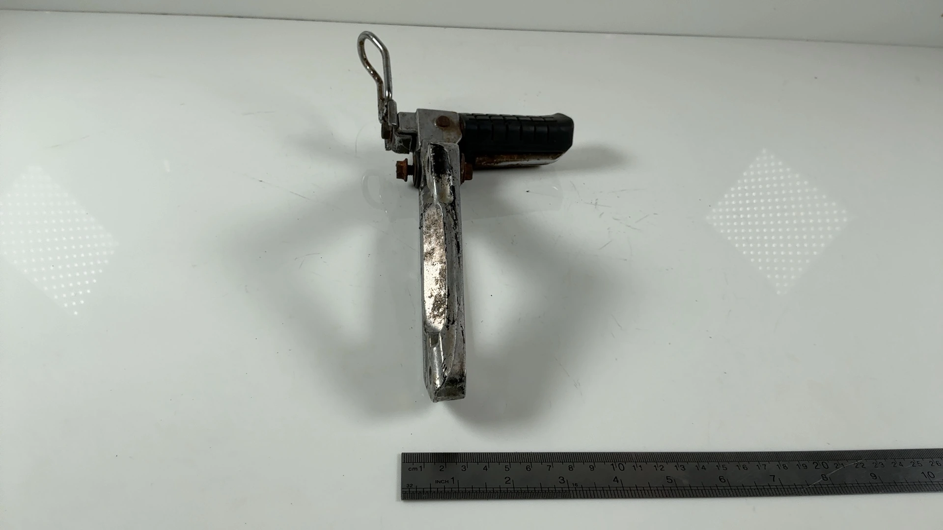 Honda Sabre VF700S 700cc Footrest Peg Bracket Left 1984-1985 OEM 50690-MB0-000 - Image 5