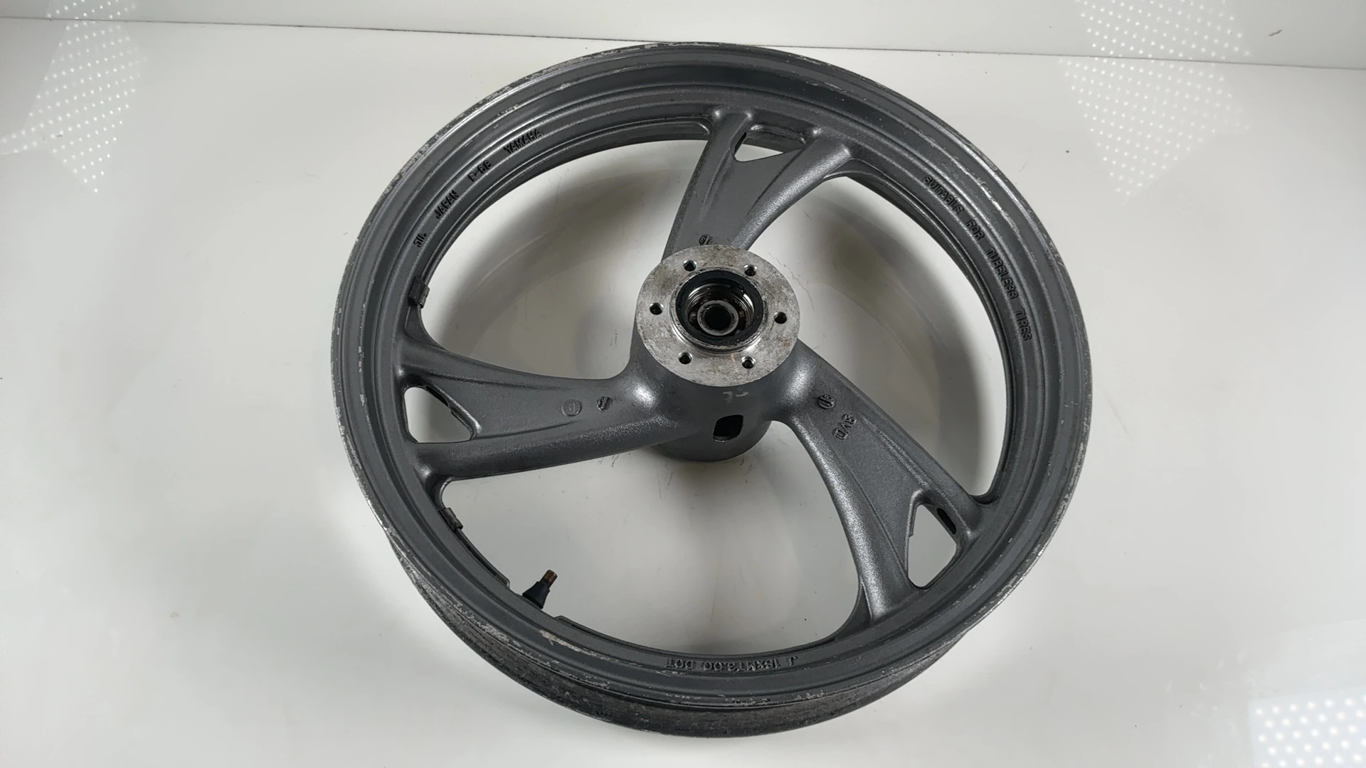 Yamaha TDM850 3VD 850cc Front Wheel Rim 1991-2001 OEM 3VD-25168-00-WG - Image 10