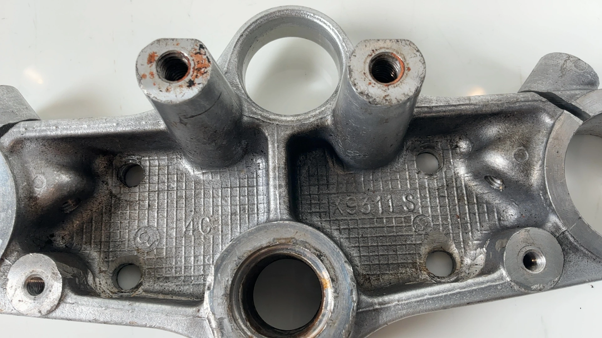 SUZUKI SV650S SV650 650CC Upper Triple Clamp 1999-2002 OEM 51311-19F00 - Image 6