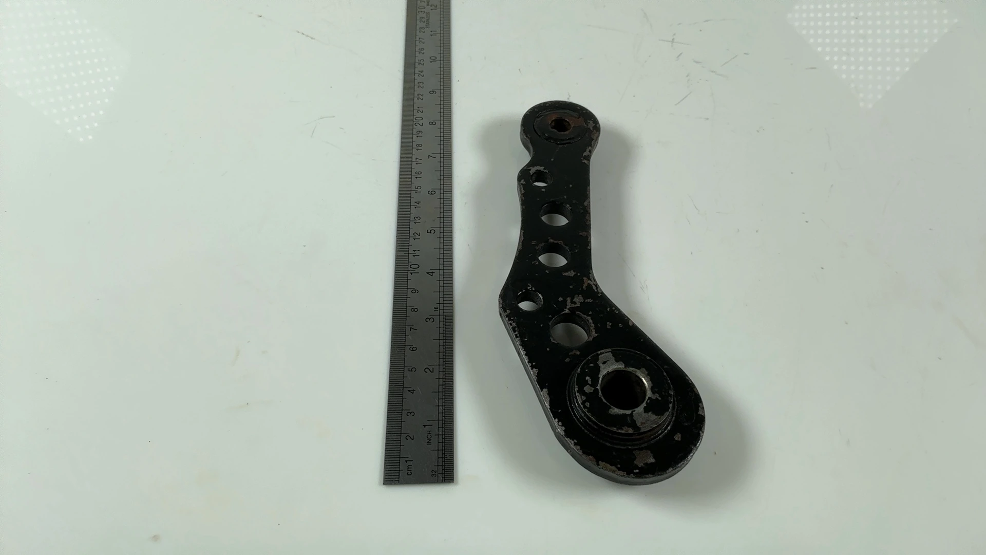 Kawasaki LTD Shaft ZN700A 700 Rear Brake Caliper Bracket 1984-85 OEM 43044-1051 - Image 4