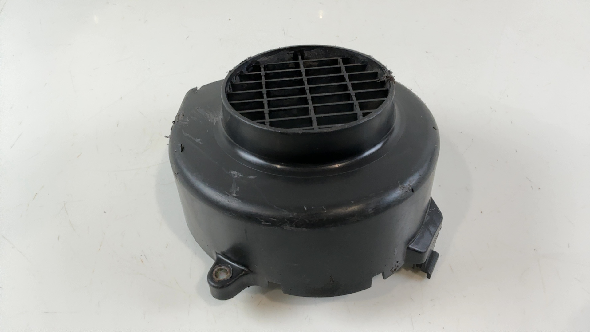 Peugeot Speedfight 1 50 Engine Cooling Fan Cover 1996-2000 OEM 734067 - Image 6