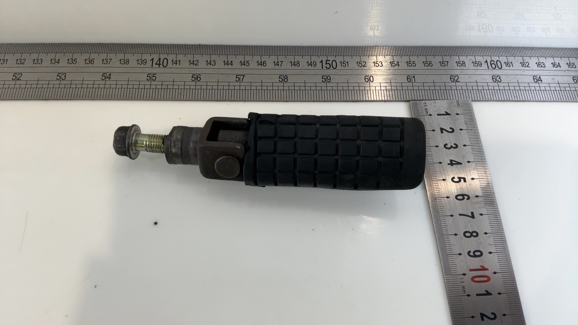 Honda VT250F MC08 250cc Left Front Foot Rest Peg 1982-1985 OEM 50643-KE8-000 - Image 3