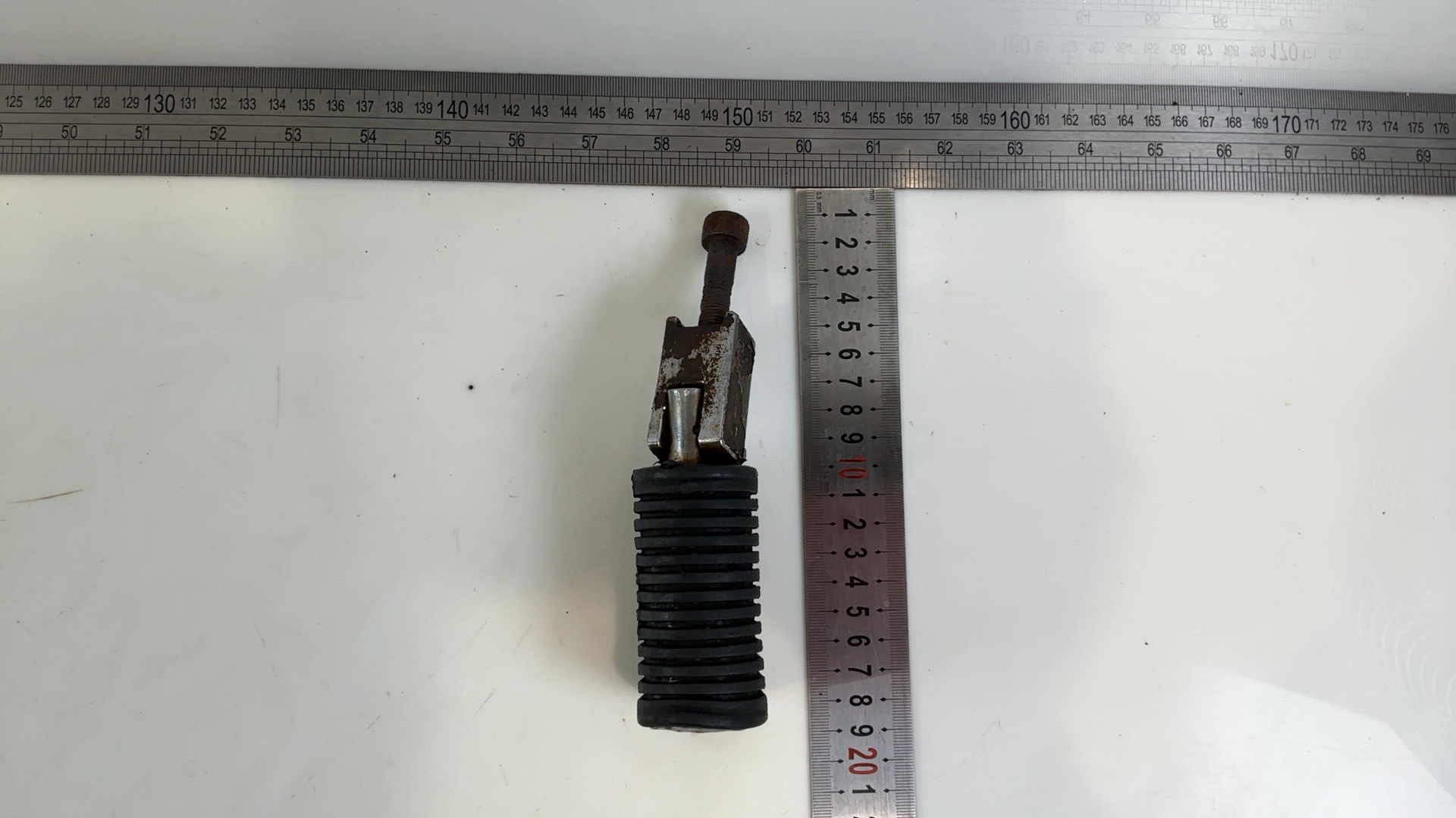 Suzuki Savage LS650 650 Rear Right Passenger Foot Peg 2000 2001 OEM 43600-24B00 - Image 3