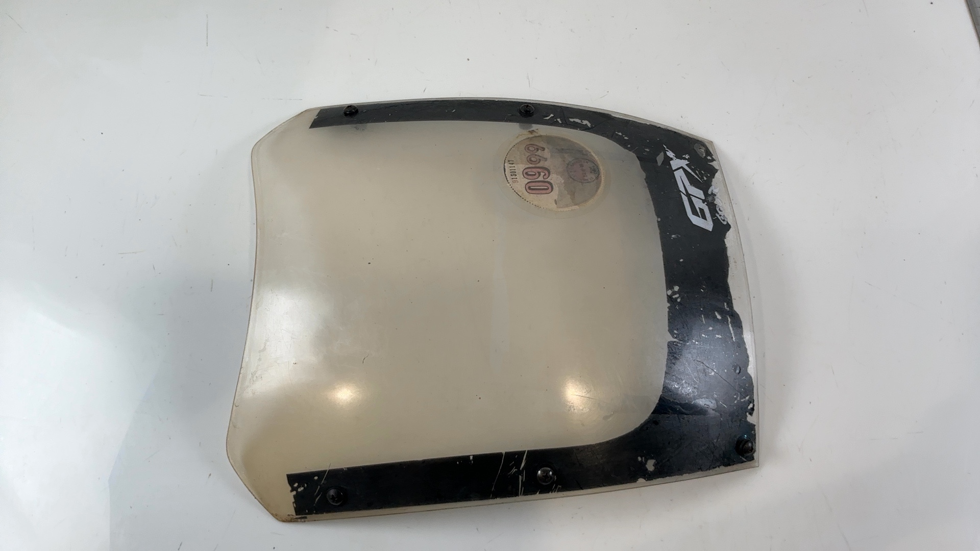 Kawasaki GPX600R ZX600C 600cc Windshield 1988-1997 OEM 39154-1106 - Image 2