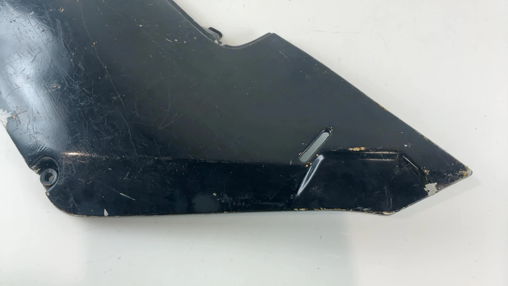 Suzuki RG 80 Gamma NC11A 80cc Right Side Fairing Panel 1985-1996 OEM 47111-36A00 - Image 4