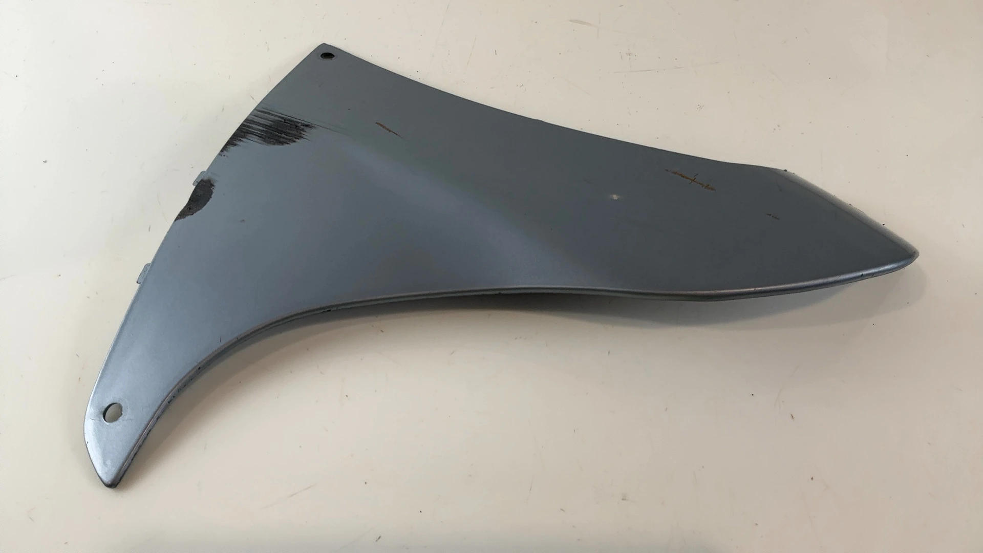 Suzuki RF600R RF600 600 CC Right Lower Rear Cowl Fairing 1993-94 OEM 94472-21E00
