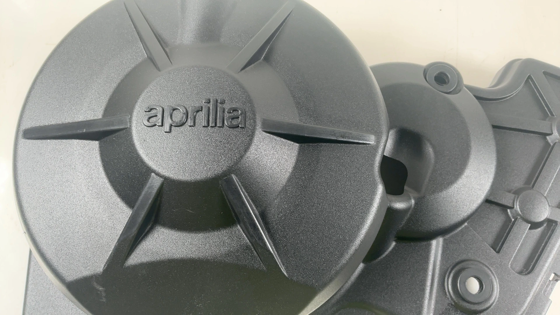 Aprilia RSV4 Tuono V4 1100 Clutch Protector Cover 2025 2026 OEM 1A025736 - Image 4