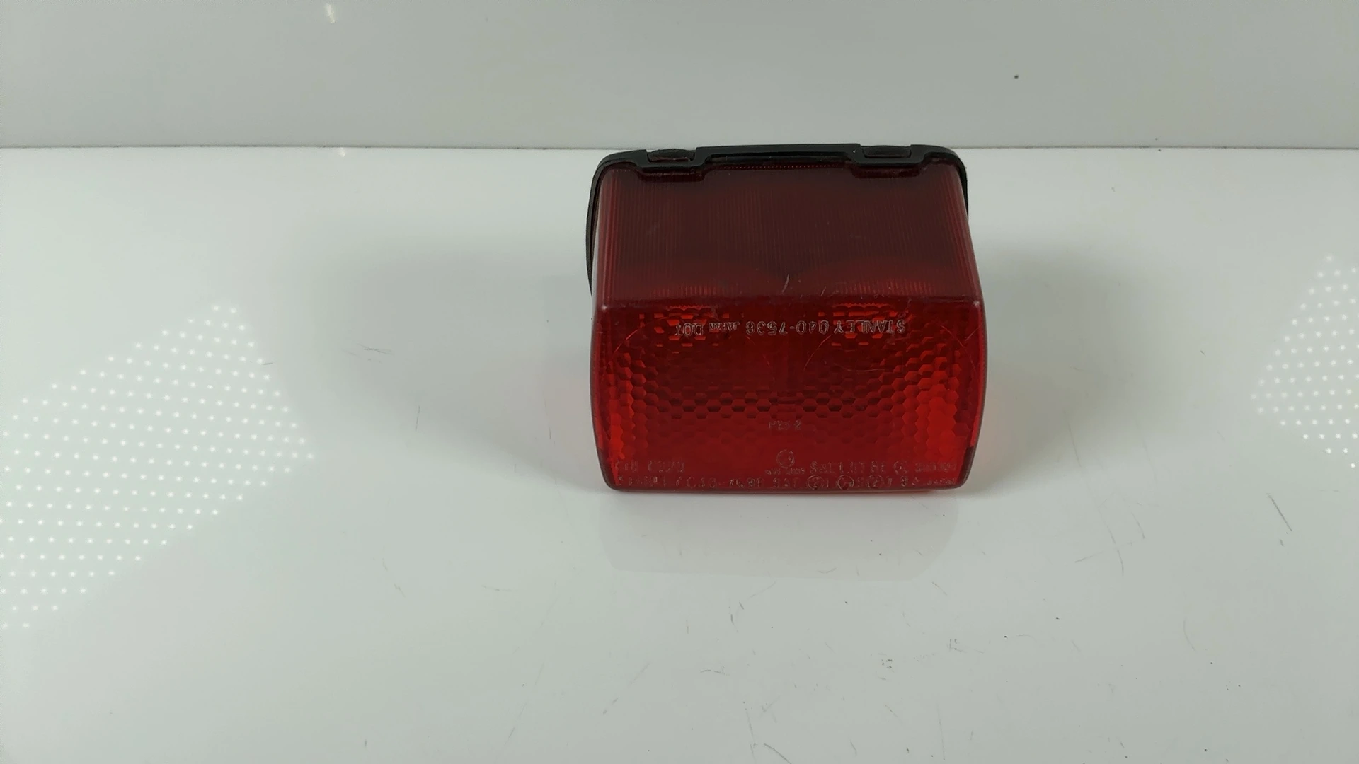 Yamaha FZ400 4YR 400 Rear Brake Tail Light 1997-1999 OEM 4YR-84710-00 - Image 2