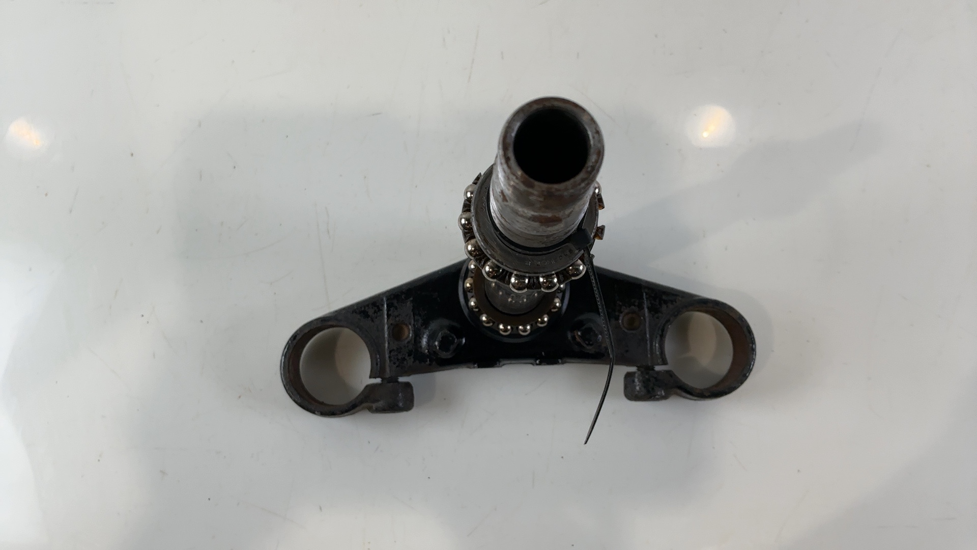 Yamaha Fazer FZS600 600cc Lower Fork Bridge Yoke Clamp 2001-2003 5DM-23340-00-00 - Image 2