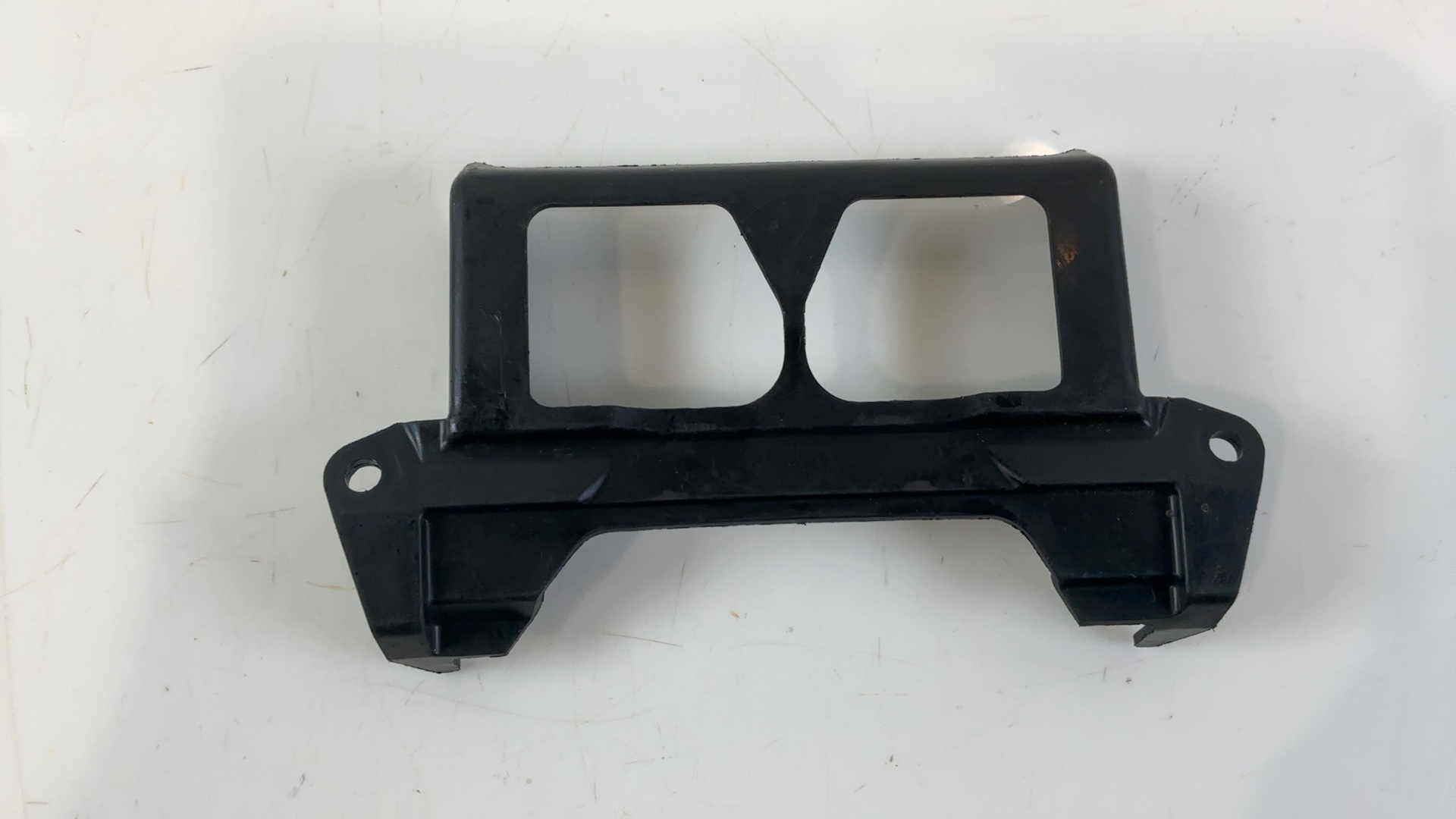 Honda CBR600RR PC37 600cc CDI ECM Unit Bracket Cover 2003-2006 OEM 50131-MEE-000