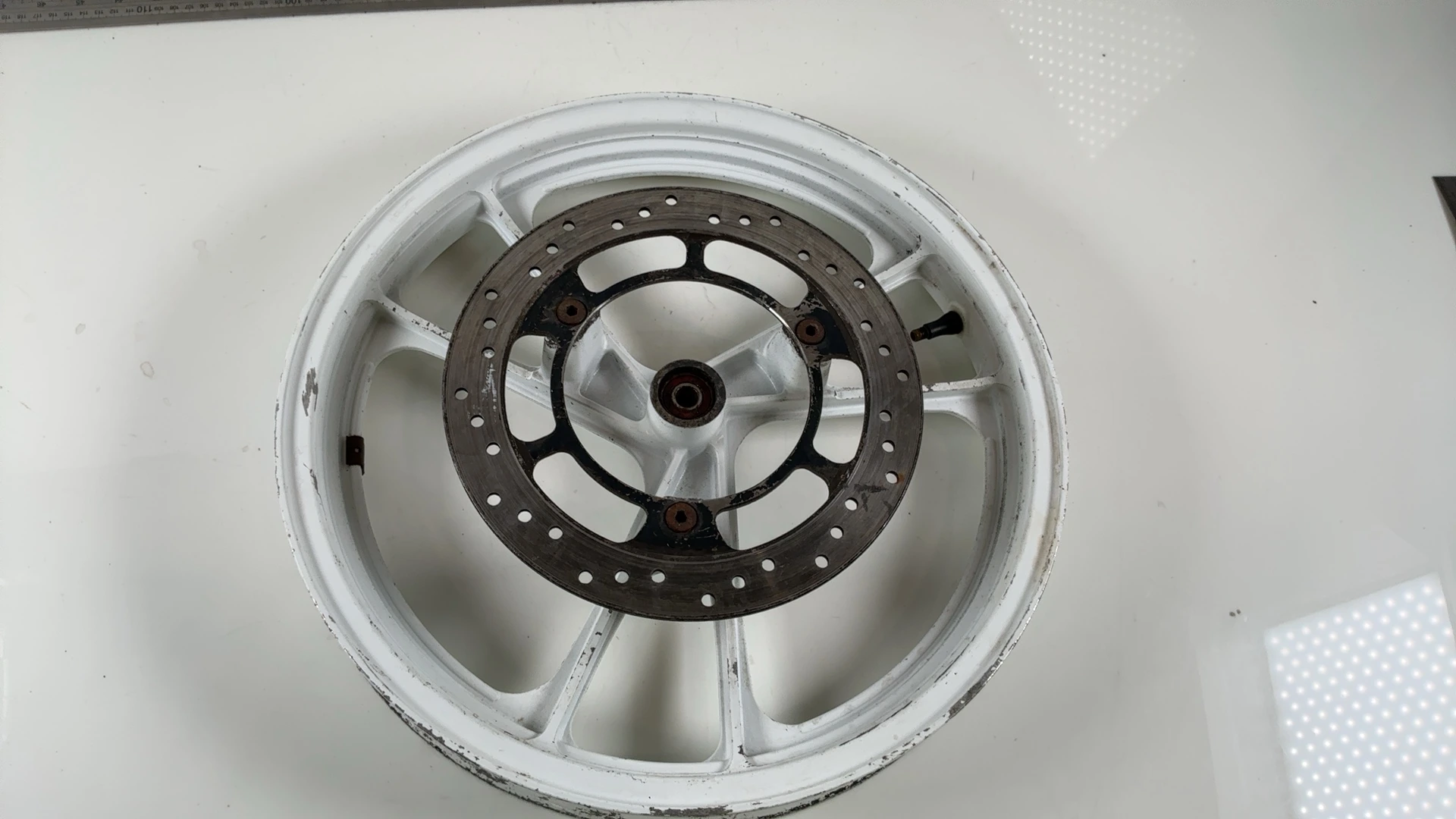 Suzuki RG125 RG80 Gamma NF12A 125cc Front Wheel Rim 1985-91 OEM 54111-36A02-28W - Image 12