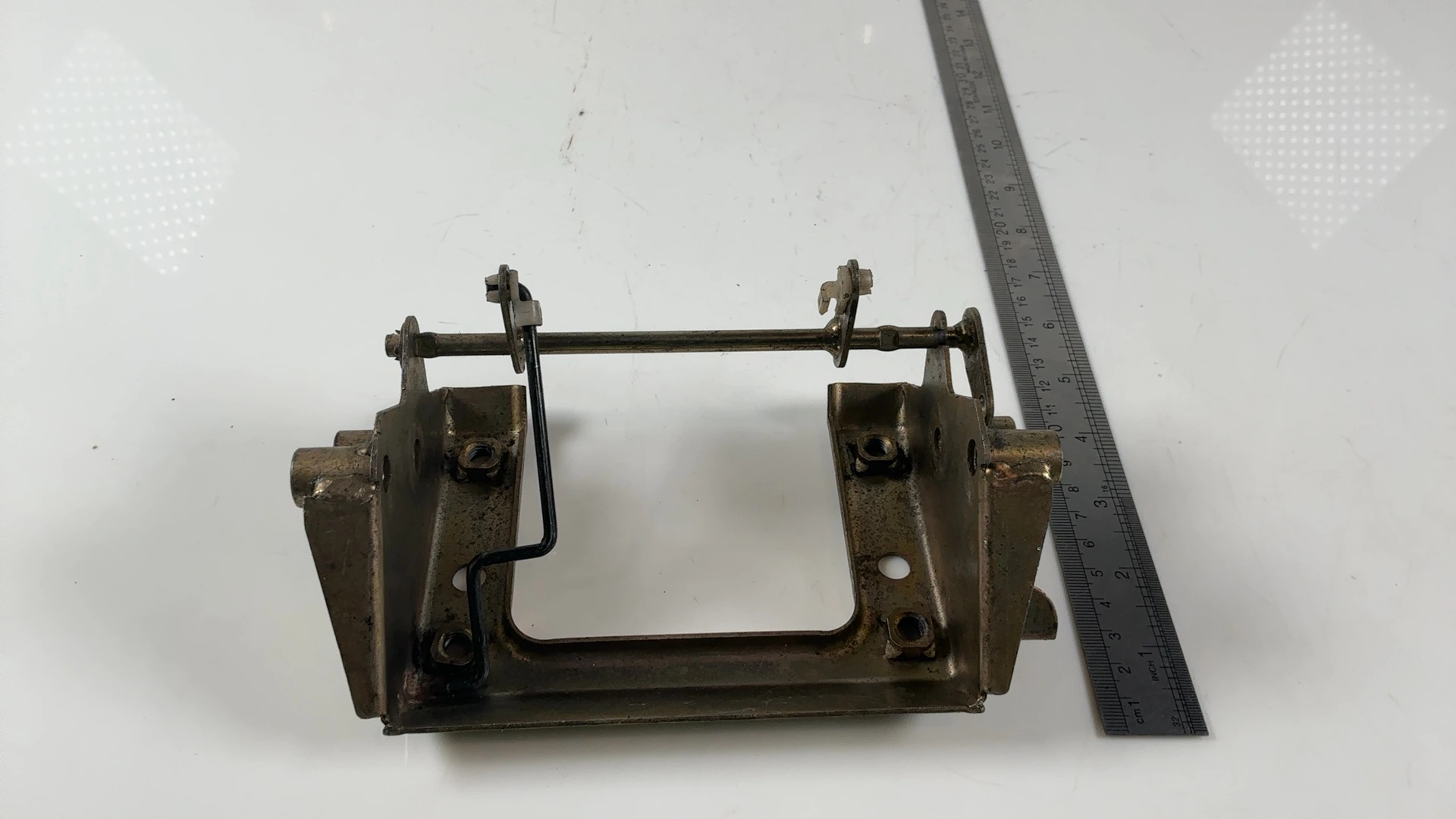 Kawasaki Ninja GPZ1000RX ZXT00A 1000cc Seat Lock Bracket 1986-87 OEM 32074-1051 - Image 3