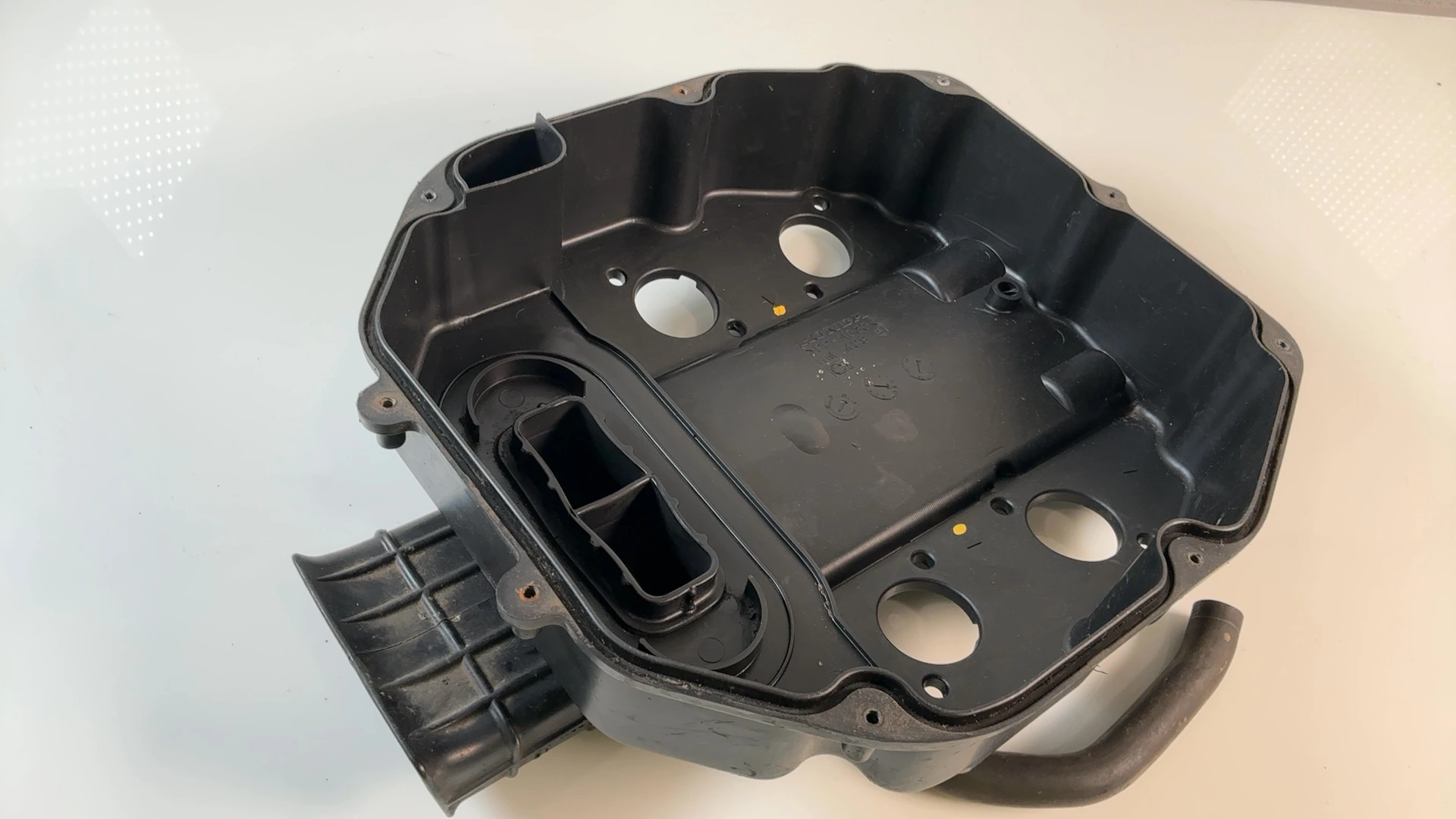 Honda ST1300 Pan European 1300 Lower Airbox Housing 2003-2018 OEM 17221-MCS-G01 - Image 3