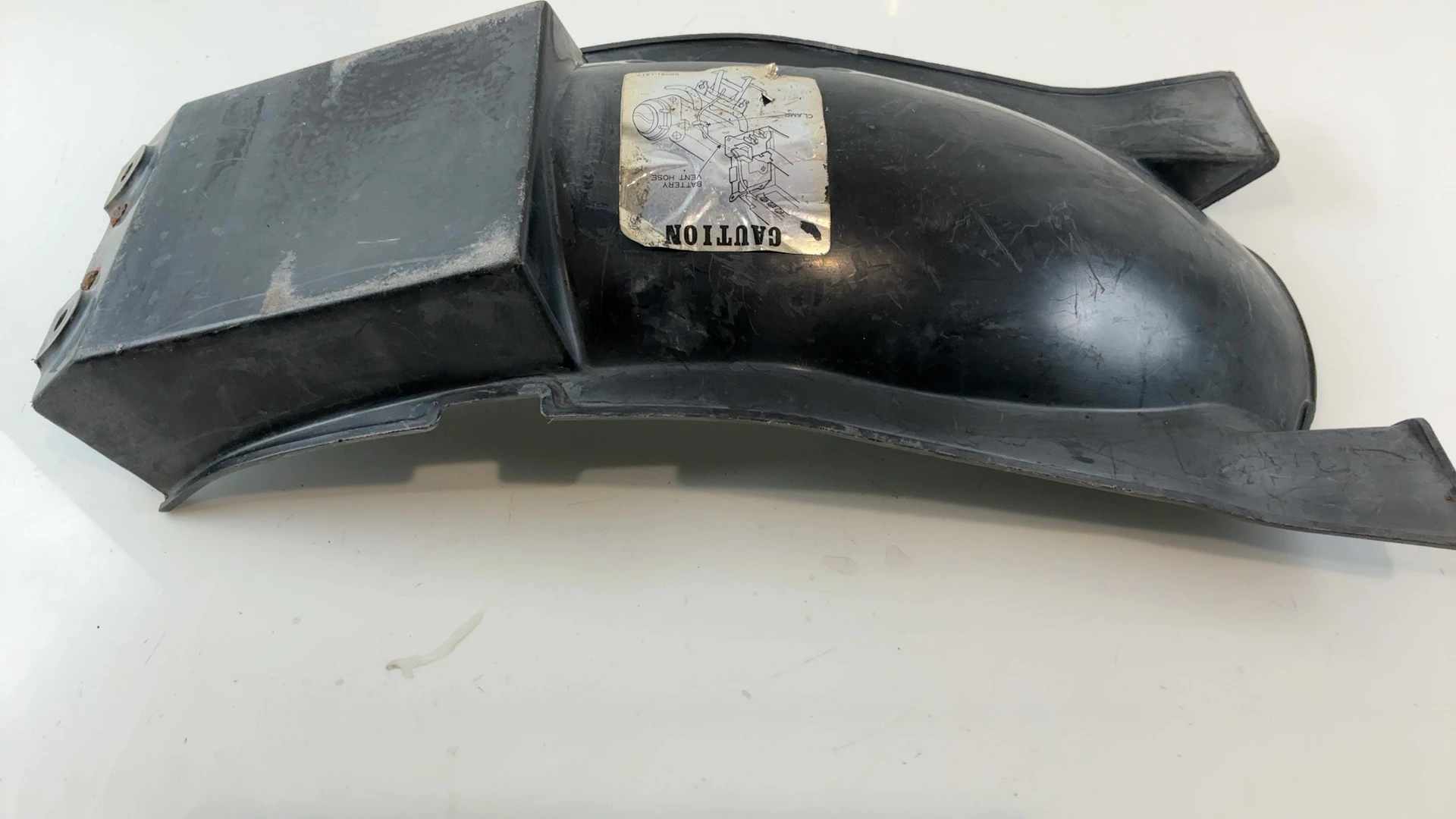 Kawasaki GT550 Z550G 550cc Rear Inner Fender Mudguard 1983-1994 OEM 35022-1105 - Image 5