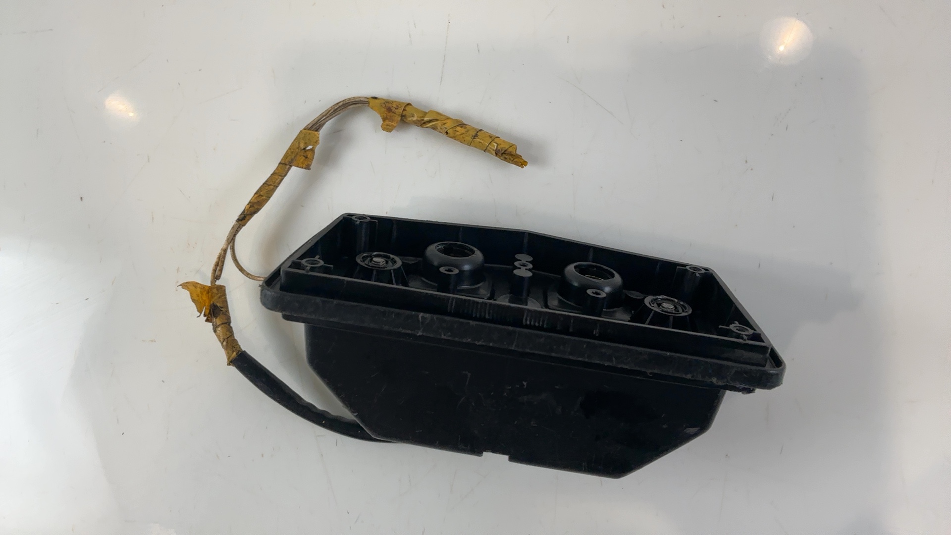 Suzuki GSX400E GSX400 400cc Rear Tail Light Base 1979-1984 OEM 35715-32200