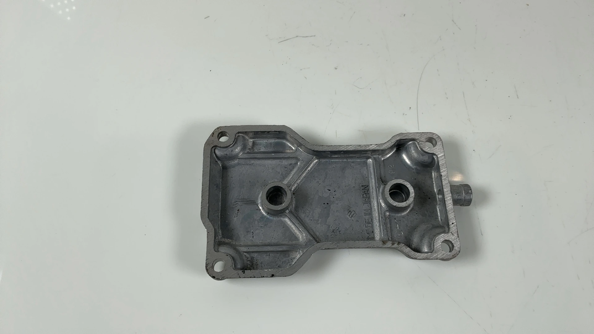 Suzuki GSX1100 1100cc Breather Cover 1980-1983 OEM 11176-49201 - Image 6