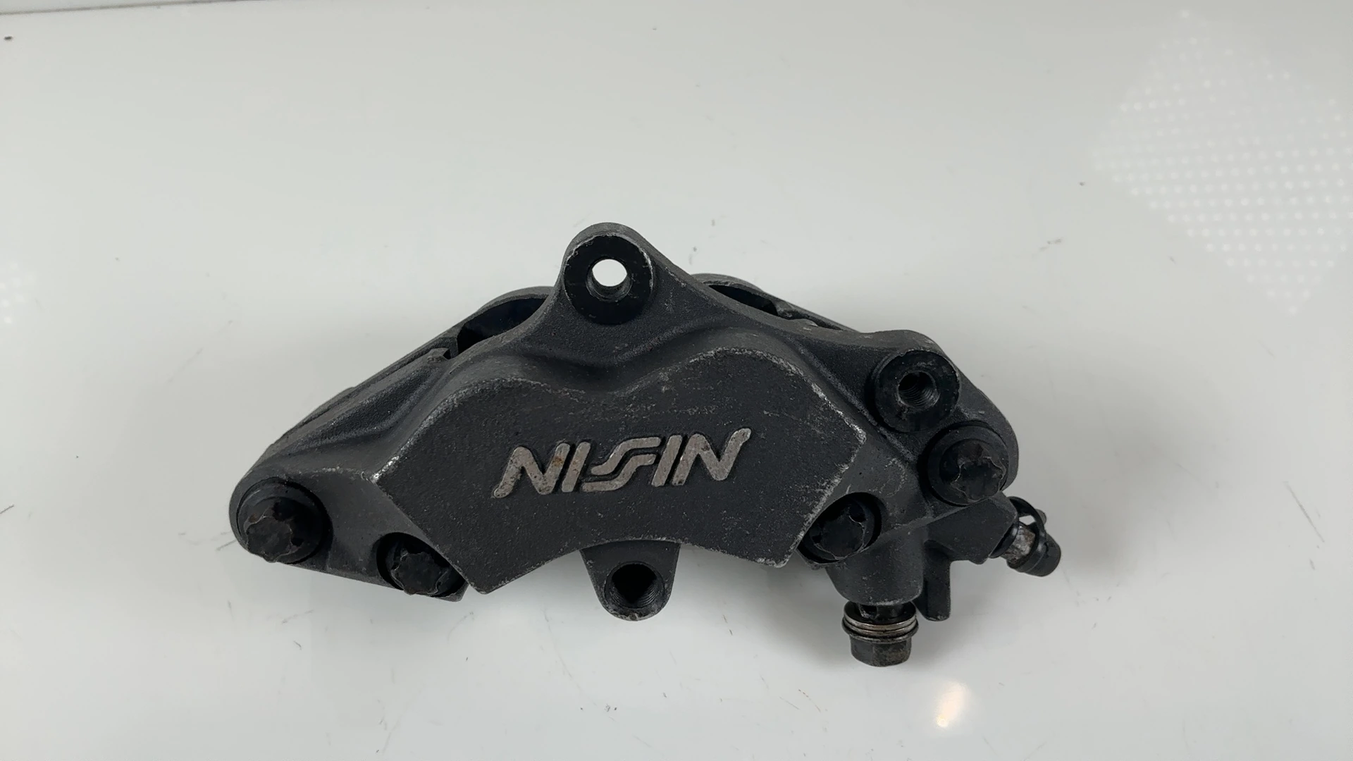Honda CBR900RR SC28 893cc Front Left Brake Caliper 1992-1994 OEM 45100-MW0-016 - Image 2