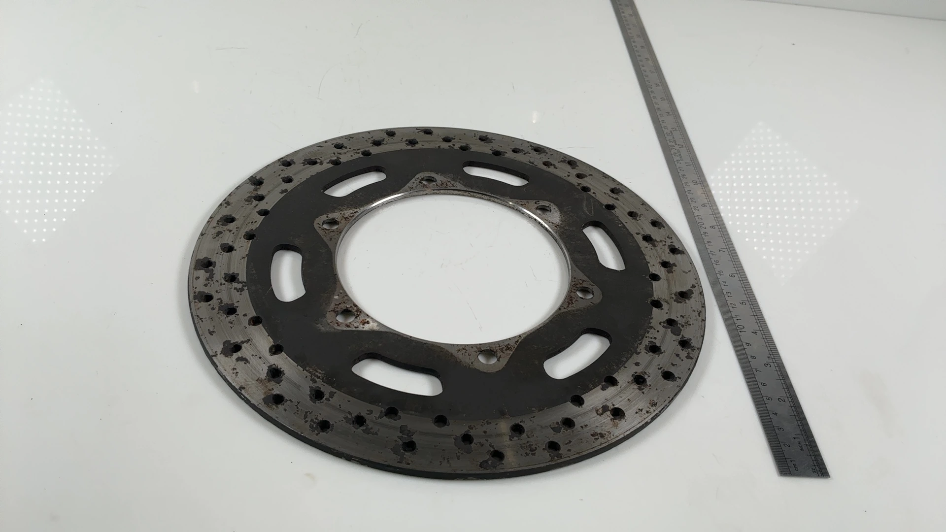 Triumph Scrambler 900 Front Disc Brake Plate 2006-2014 OEM T2023344 - Image 3