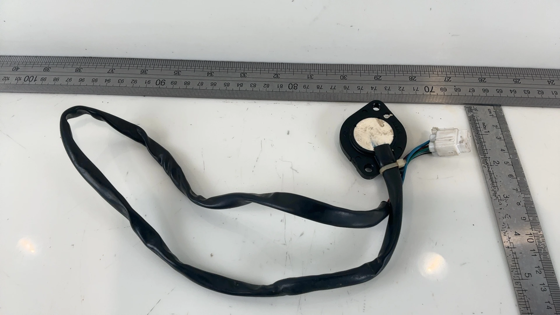 Suzuki Bandit GSF600 GSF 600 CC Neutral Switch Sensor 1996-2004 OEM 37720-20C10 - Image 5