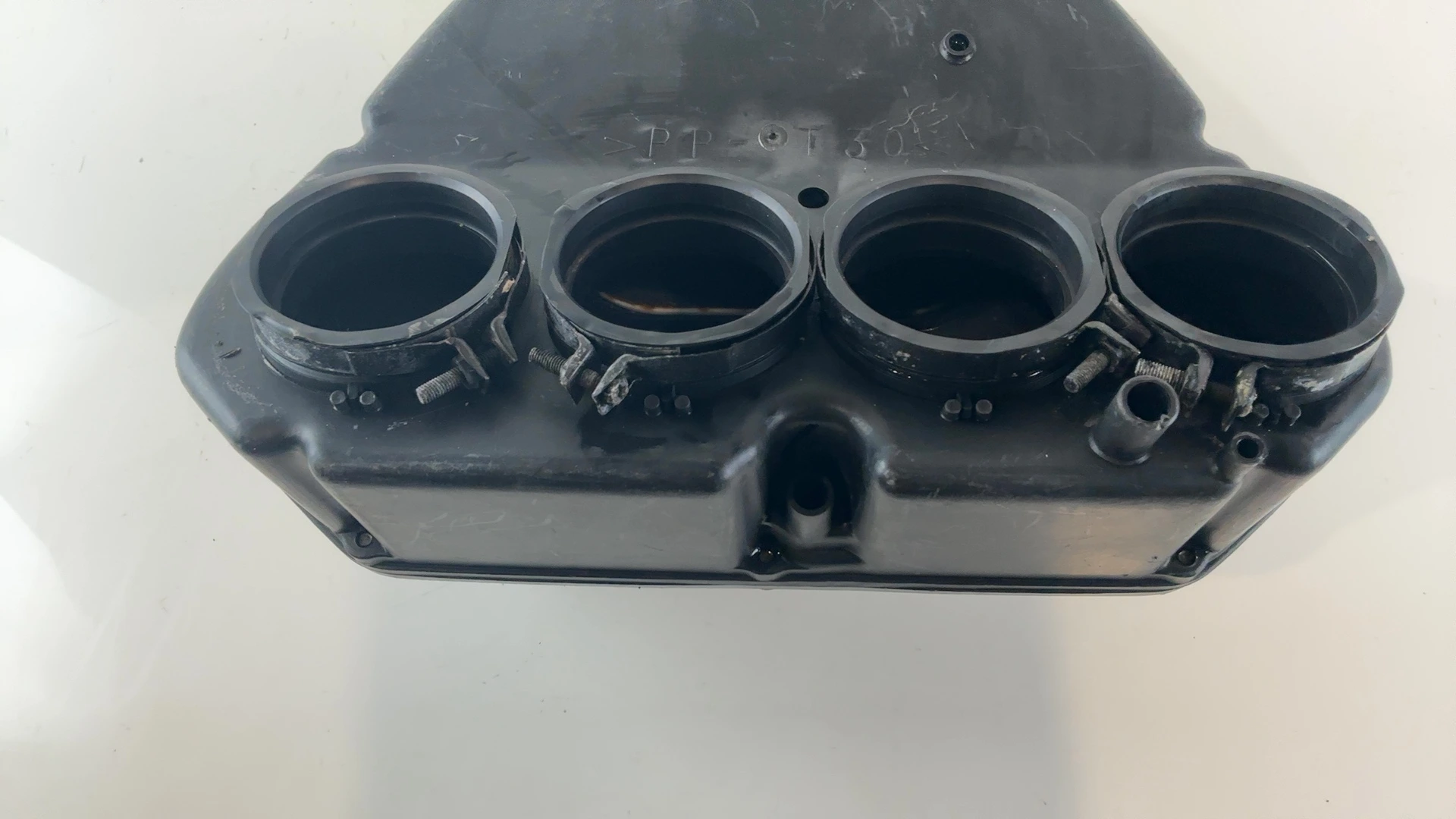 Yamaha YZF R1 YZF-R1 1000cc Airbox Air Filter Box 1998 1999 OEM 4XV-14401-00-00 - Image 7