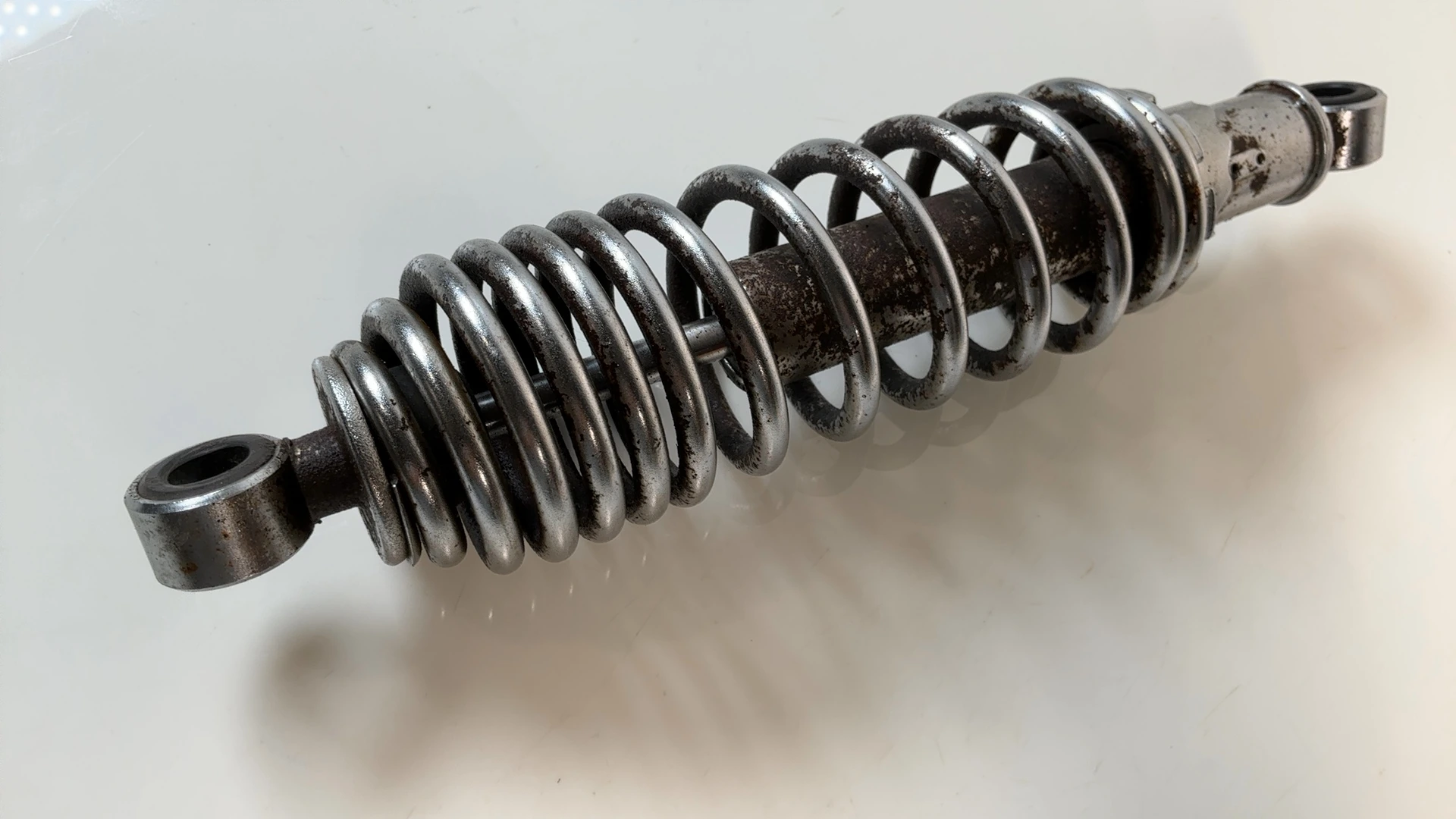 Yamaha Virago XV535 535 Rear Shock Absorber 1987-1998 OEM 2GV-22220-09-00 - Image 6