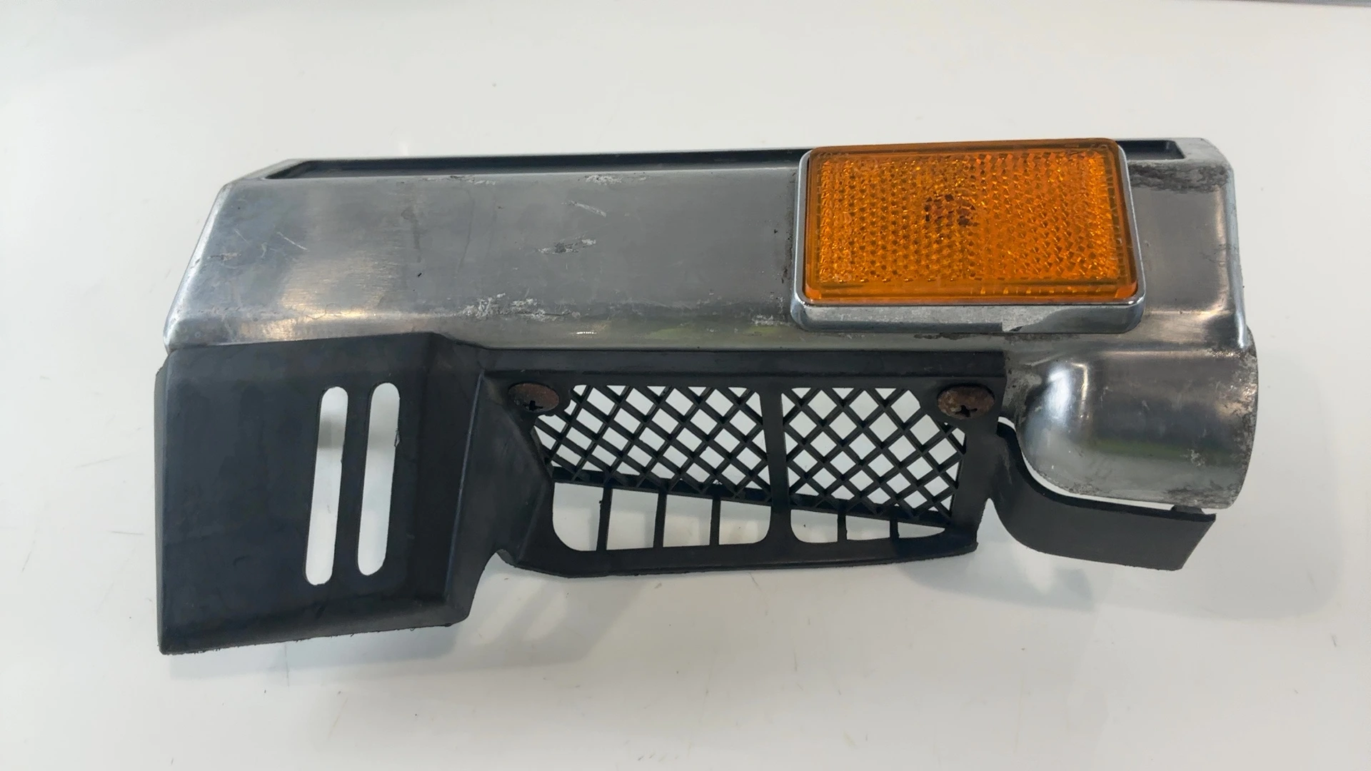 Honda Magna VF750C 750 Left Radiator Side Cover Shroud 1982-83 OEM 19119-MB1-000 - Image 5