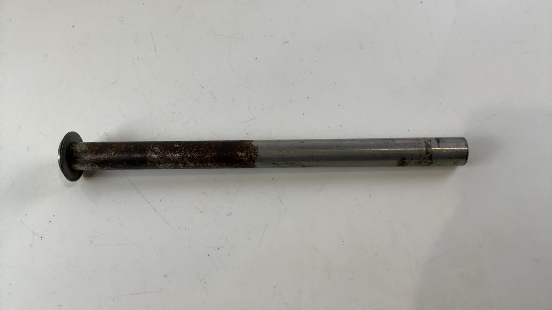 Triumph Daytona Sprint ST RS 955i Swingarm Pivot Bolt Shaft 1997-2004 T2057351