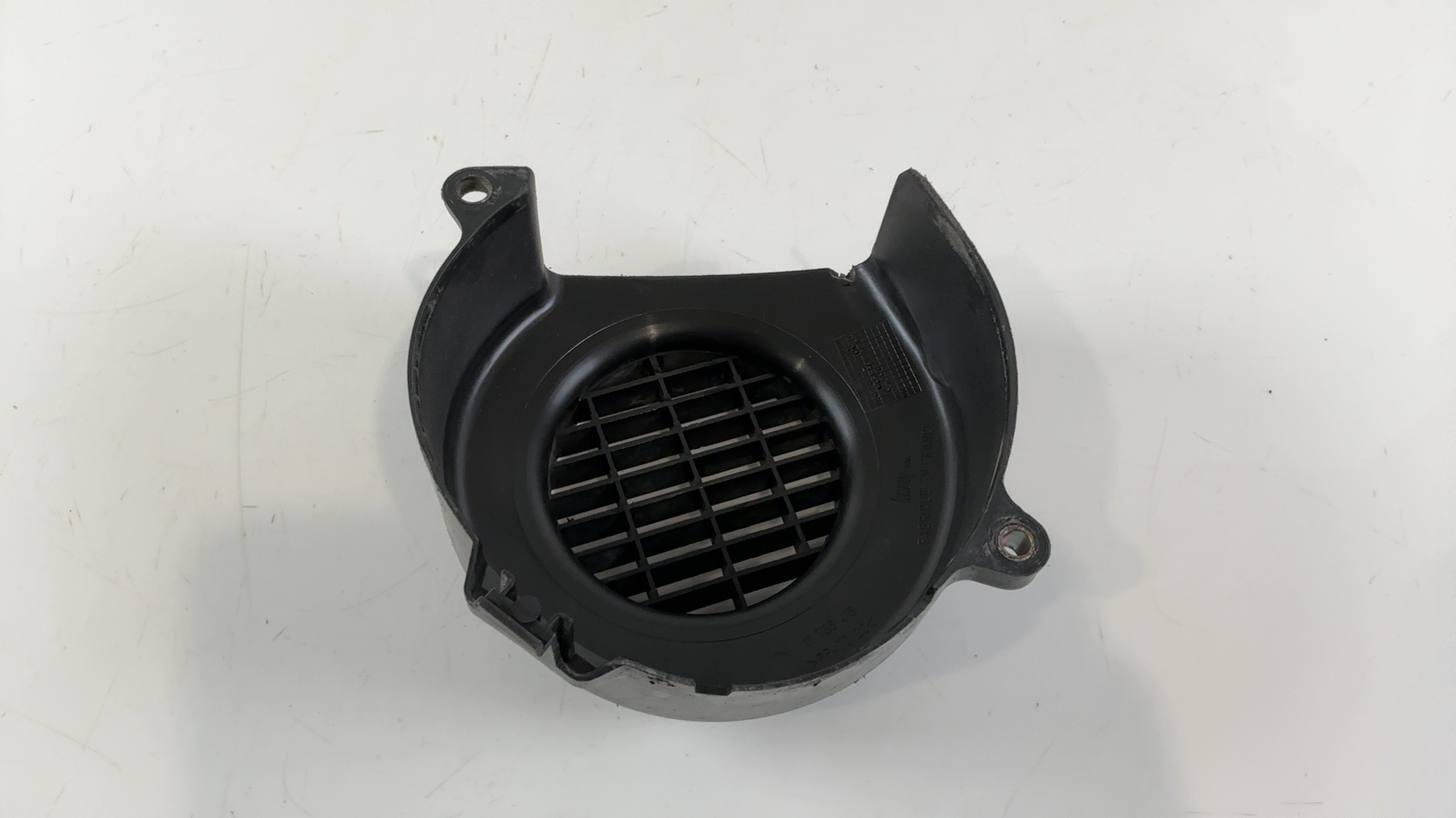 Peugeot Speedfight 1 50 Engine Cooling Fan Cover 1996-2000 OEM 734067 - Image 2