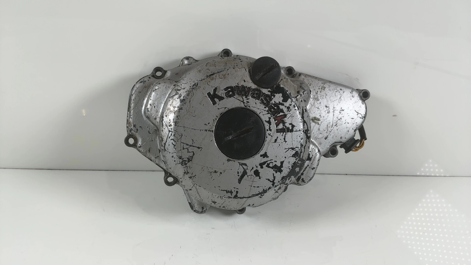 Kawasaki KLE 500 LE500A 500cc Left Stator Engine Cover 1991-2004 OEM 14031-1202 - Image 1