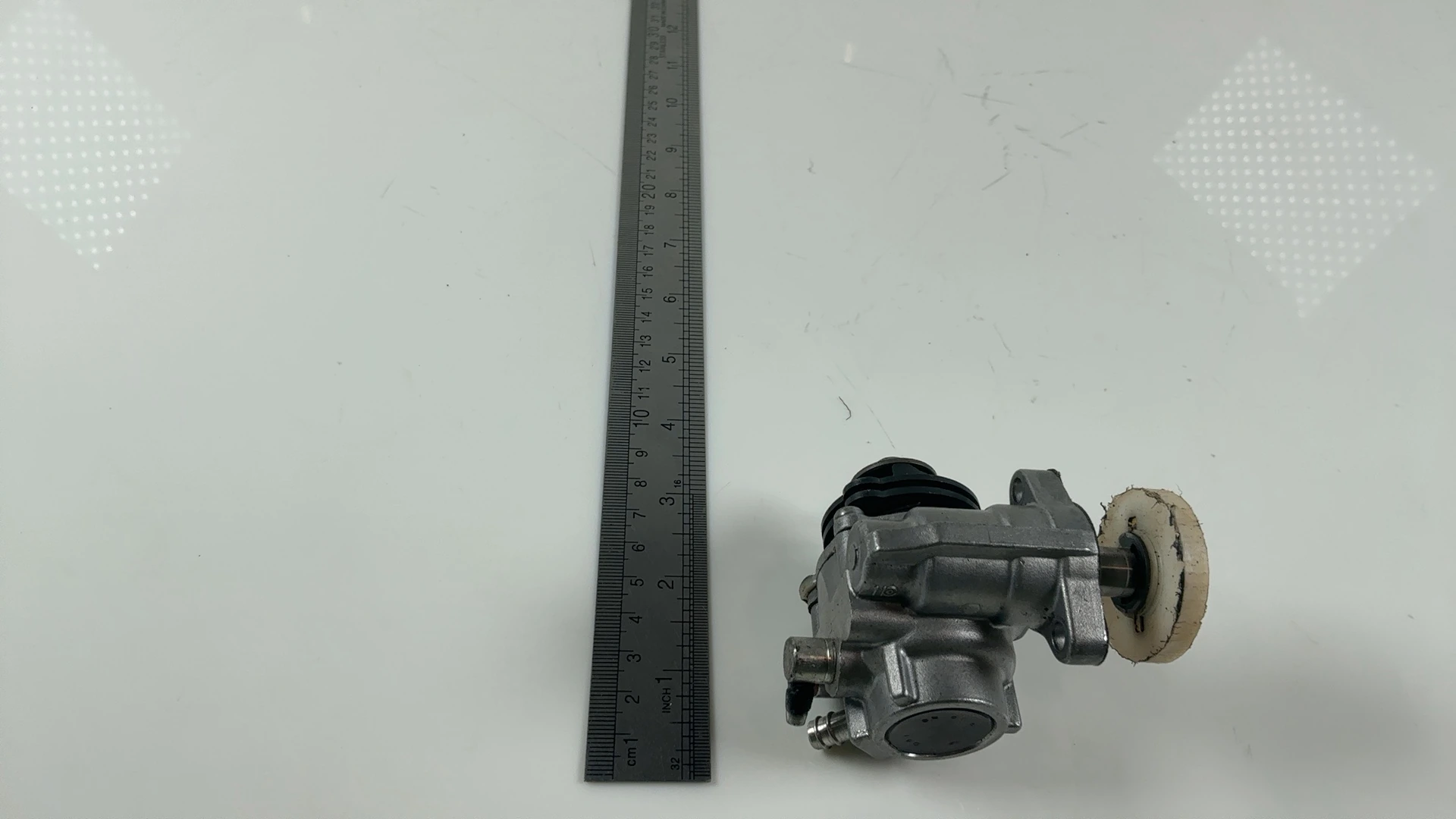 Yamaha DT125 LC RD125 10V 125cc 2-Stroke Autolube Oil Pump 1982-84 10V-13101-00 - Image 4