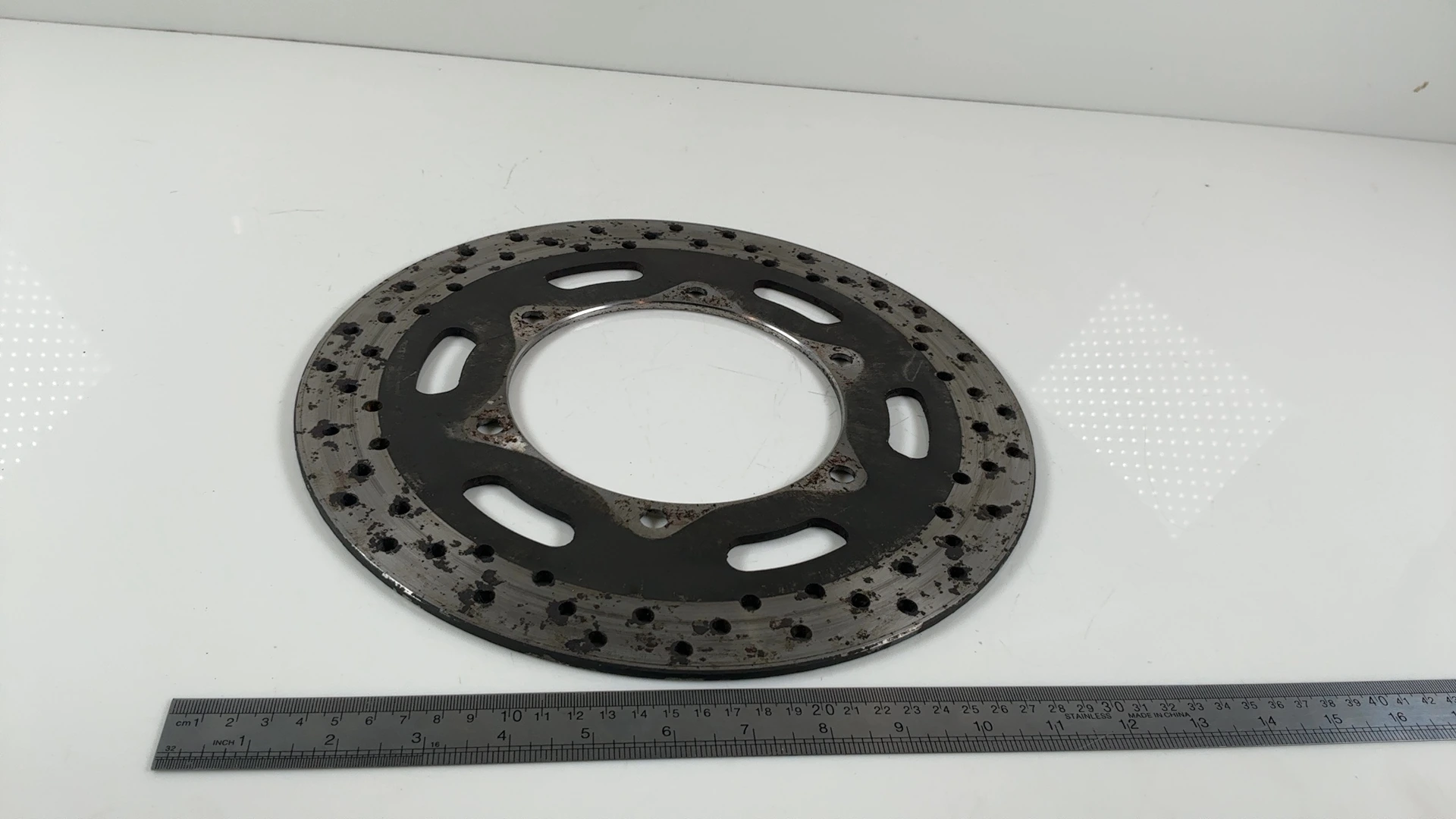 Triumph Scrambler 900 Front Disc Brake Plate 2006-2014 OEM T2023344 - Image 5