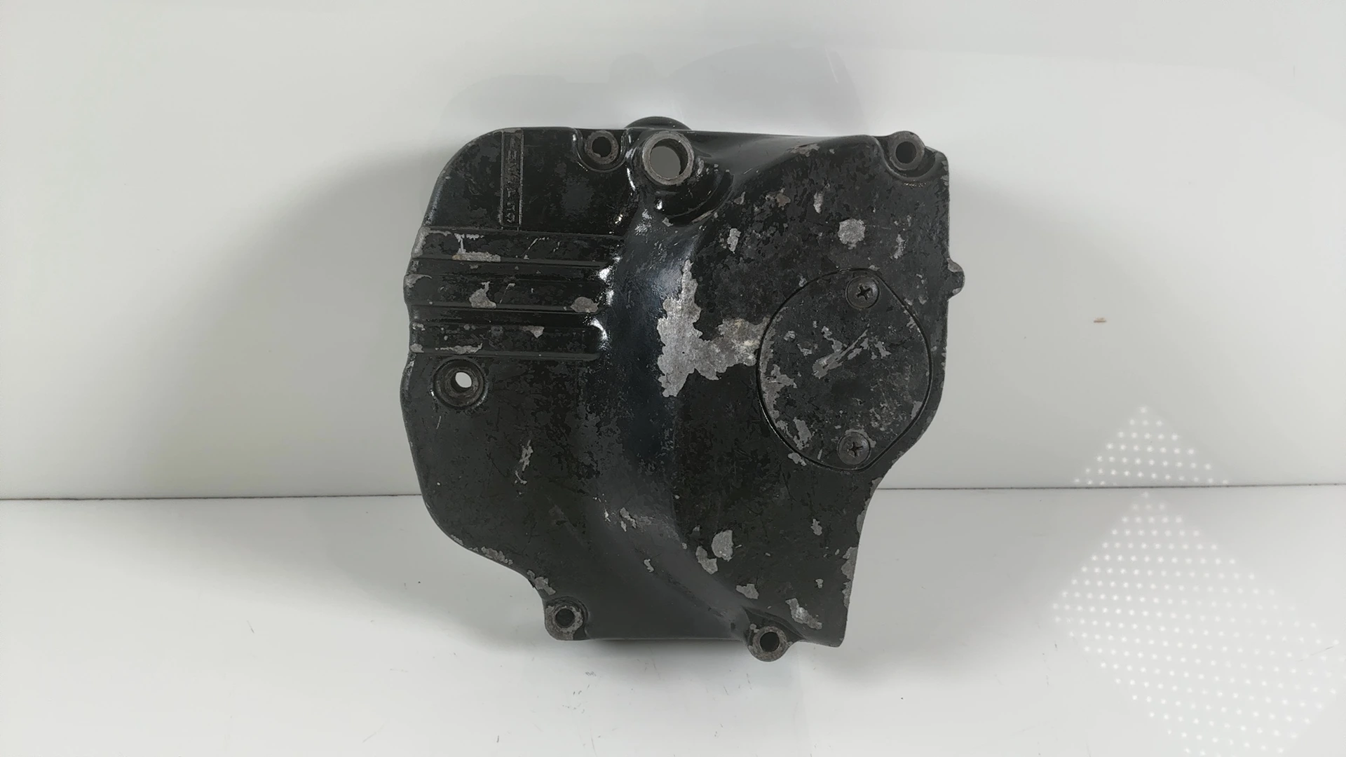 Suzuki GS500E GM51B 487cc Sprocket Cover 1989-1996 OEM 11361-01D00 - Image 1